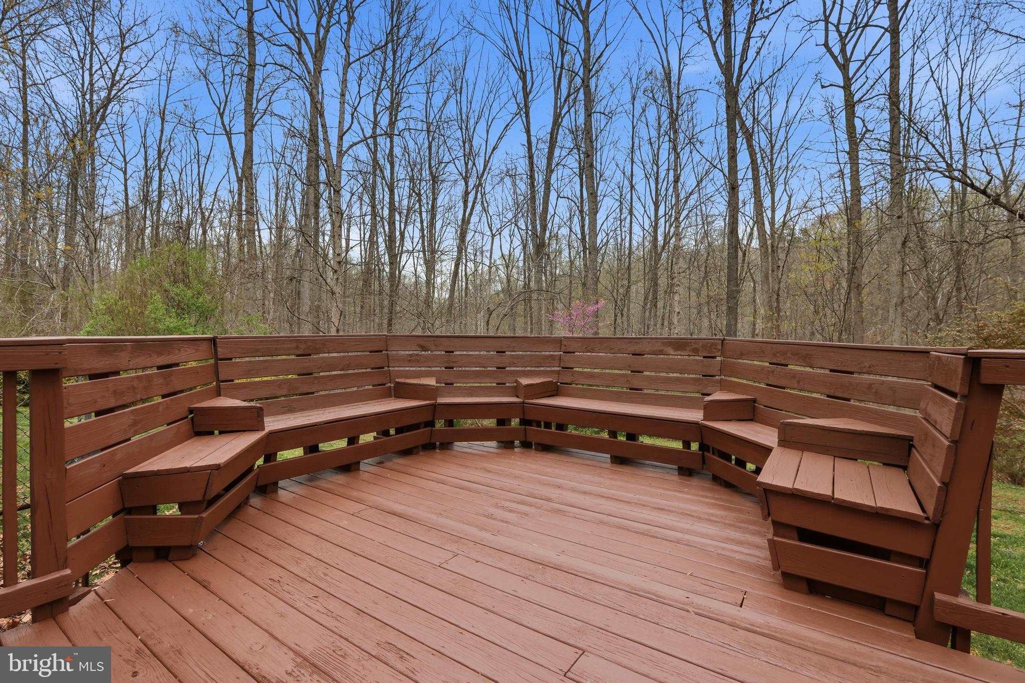 CLASSIC LAKES - Residential