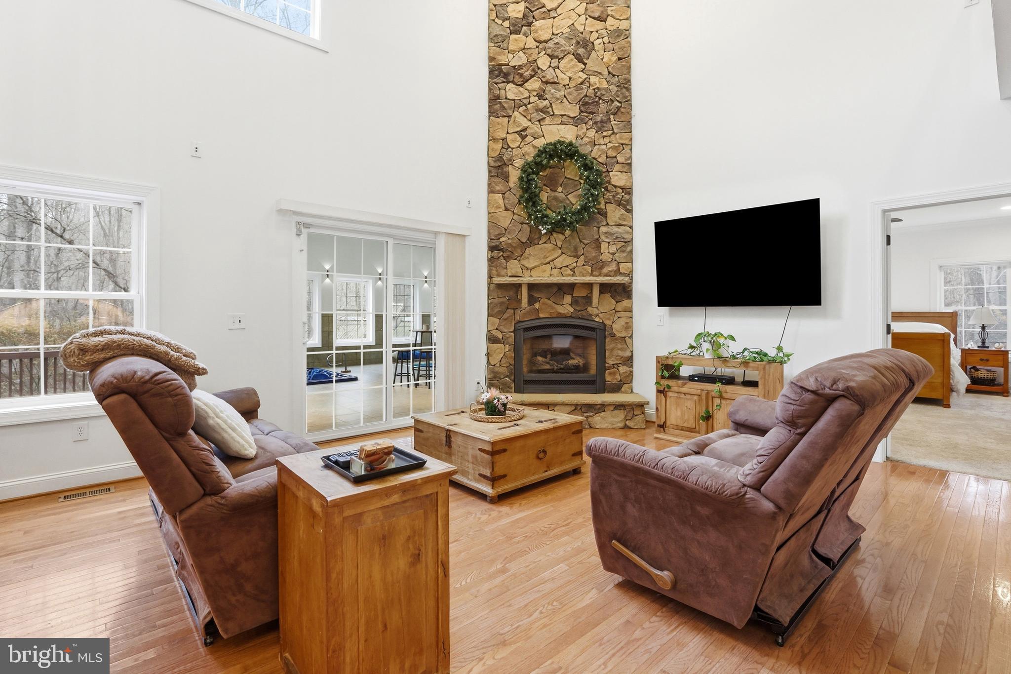 CLASSIC LAKES - Residential