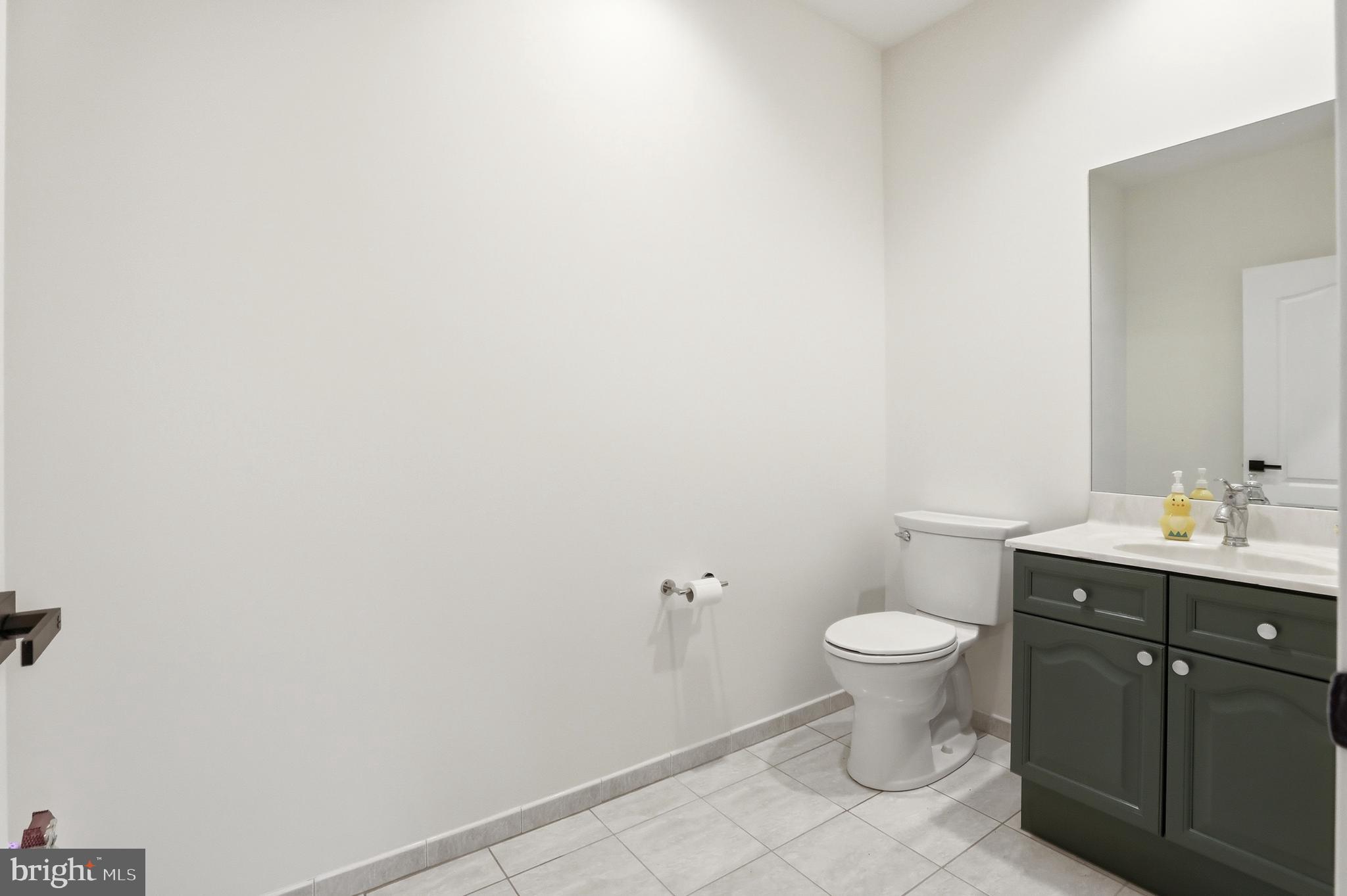 CLASSIC LAKES - Residential