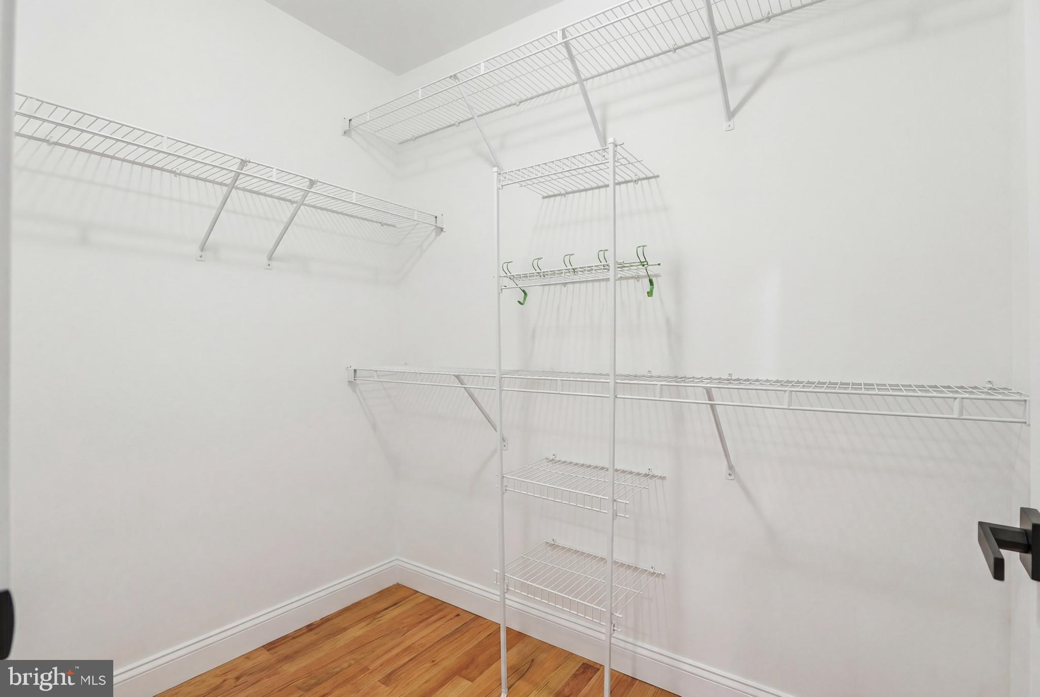 CLASSIC LAKES - Residential