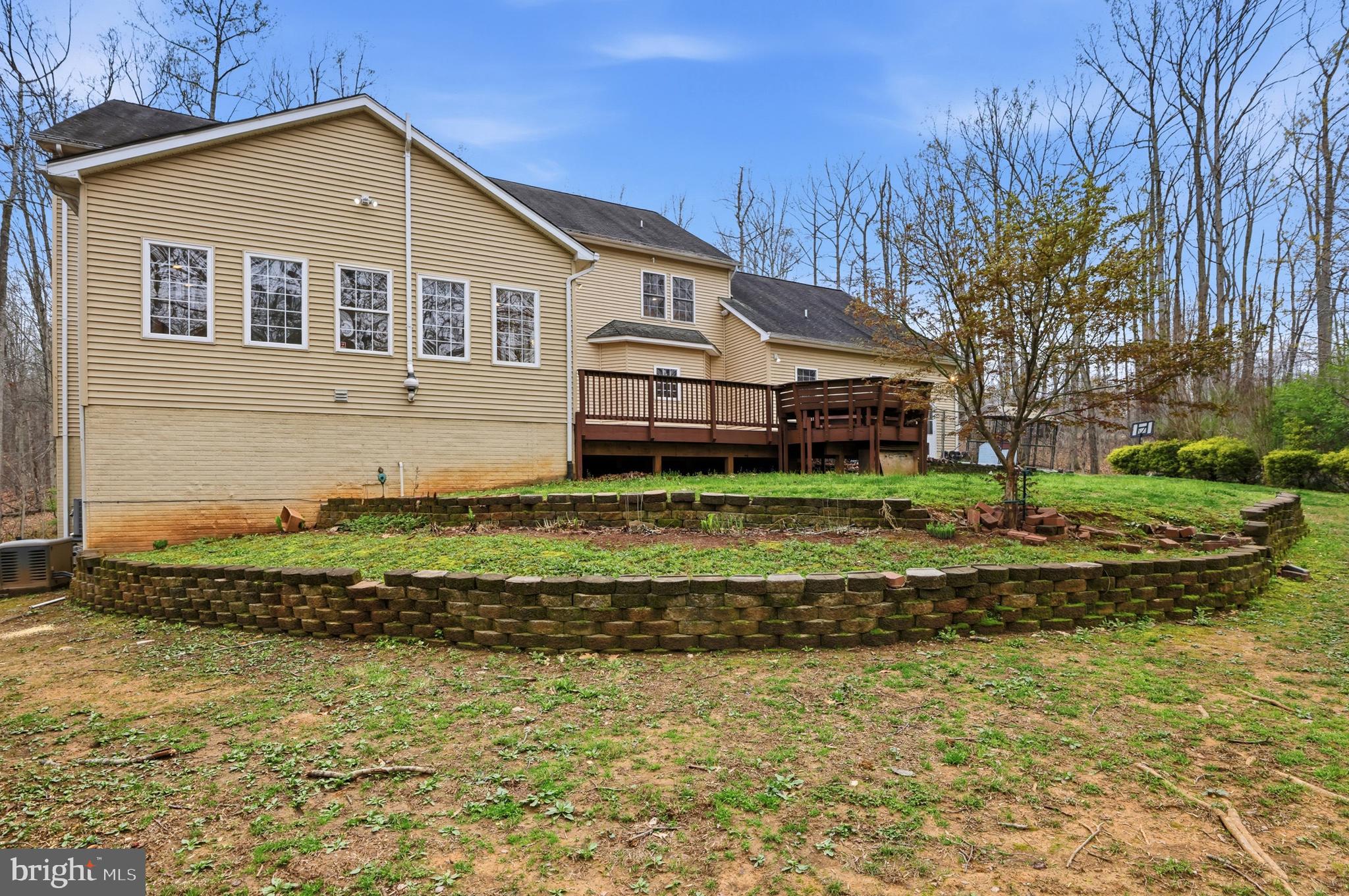 CLASSIC LAKES - Residential