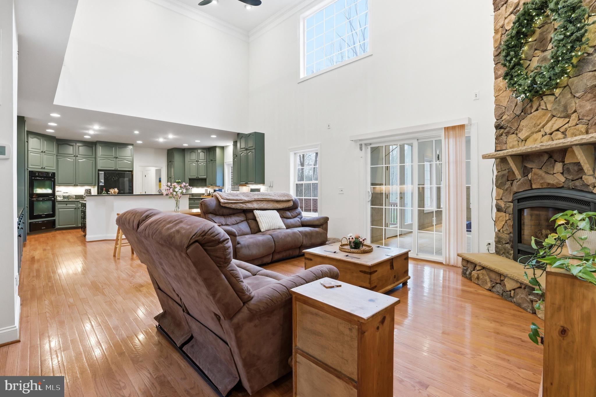 CLASSIC LAKES - Residential