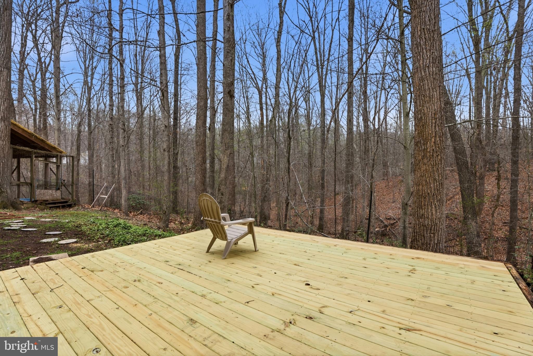 CLASSIC LAKES - Residential