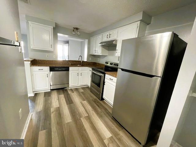 OVERLOOK - Residential Lease