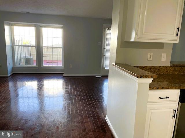 OVERLOOK - Residential Lease