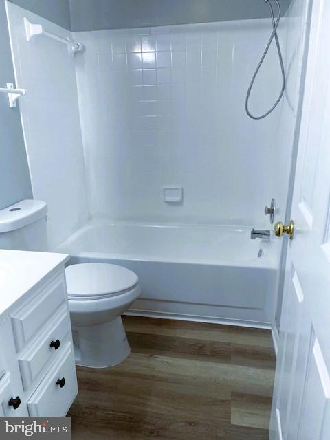 OVERLOOK - Residential Lease