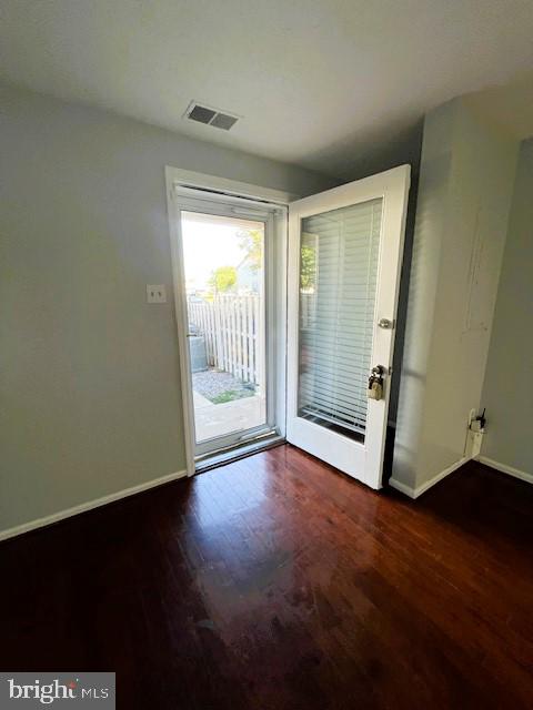 OVERLOOK - Residential Lease