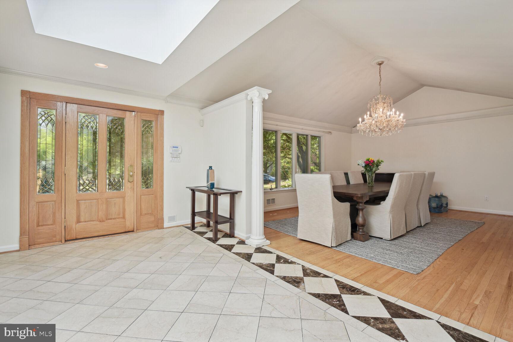 ROLLINGWOOD - Residential