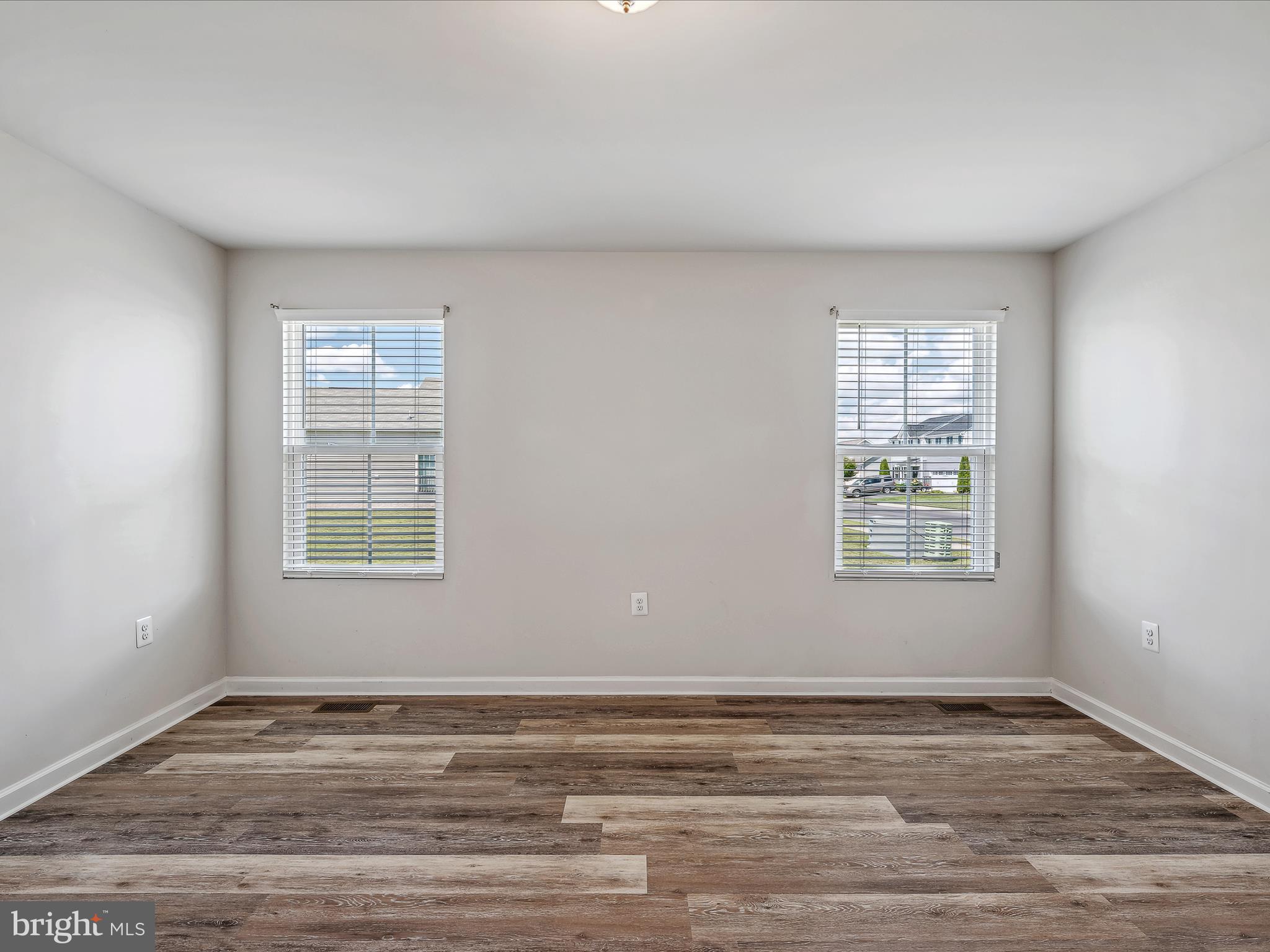 ARCADIA SPRINGS - Residential