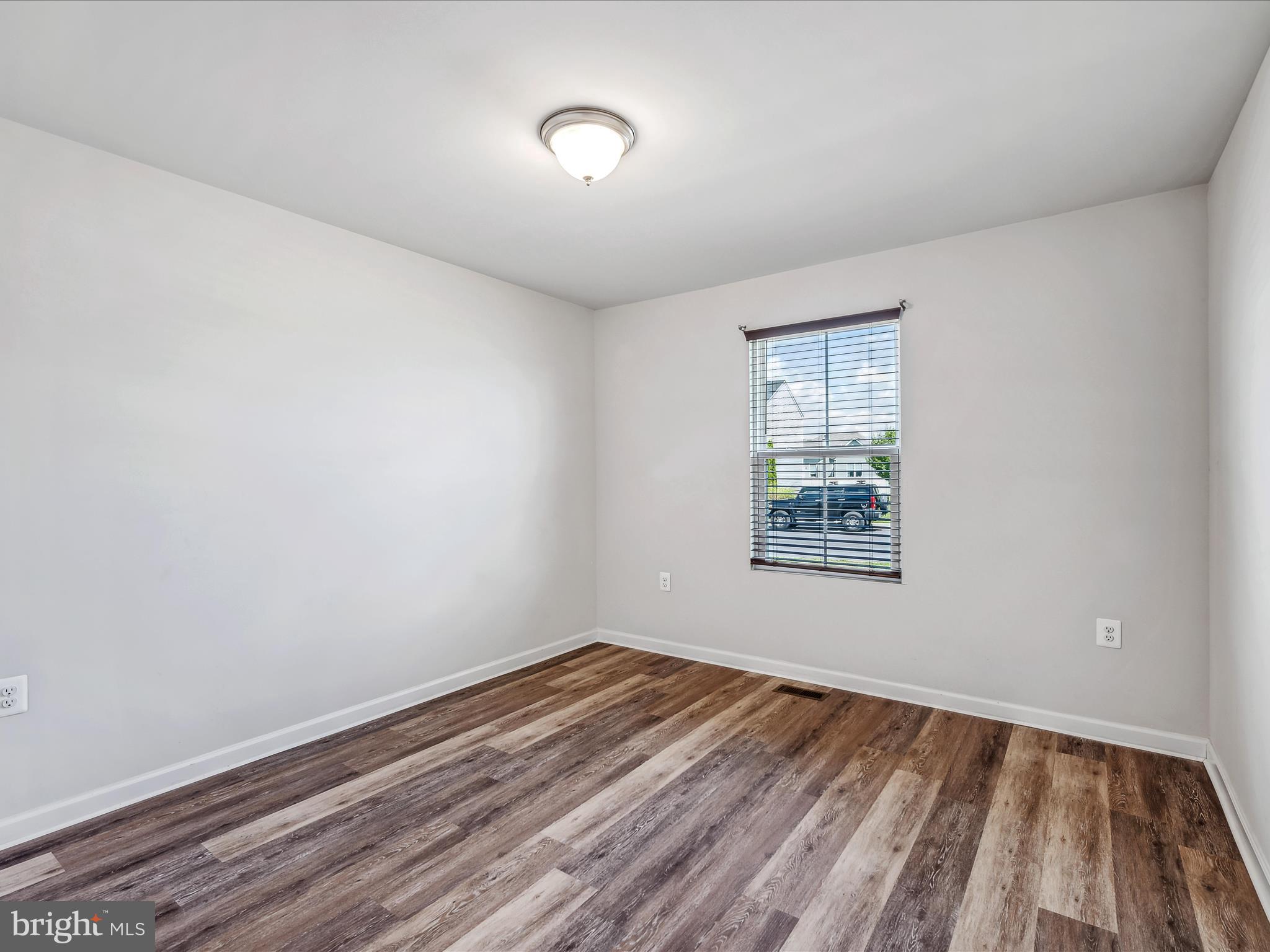 ARCADIA SPRINGS - Residential