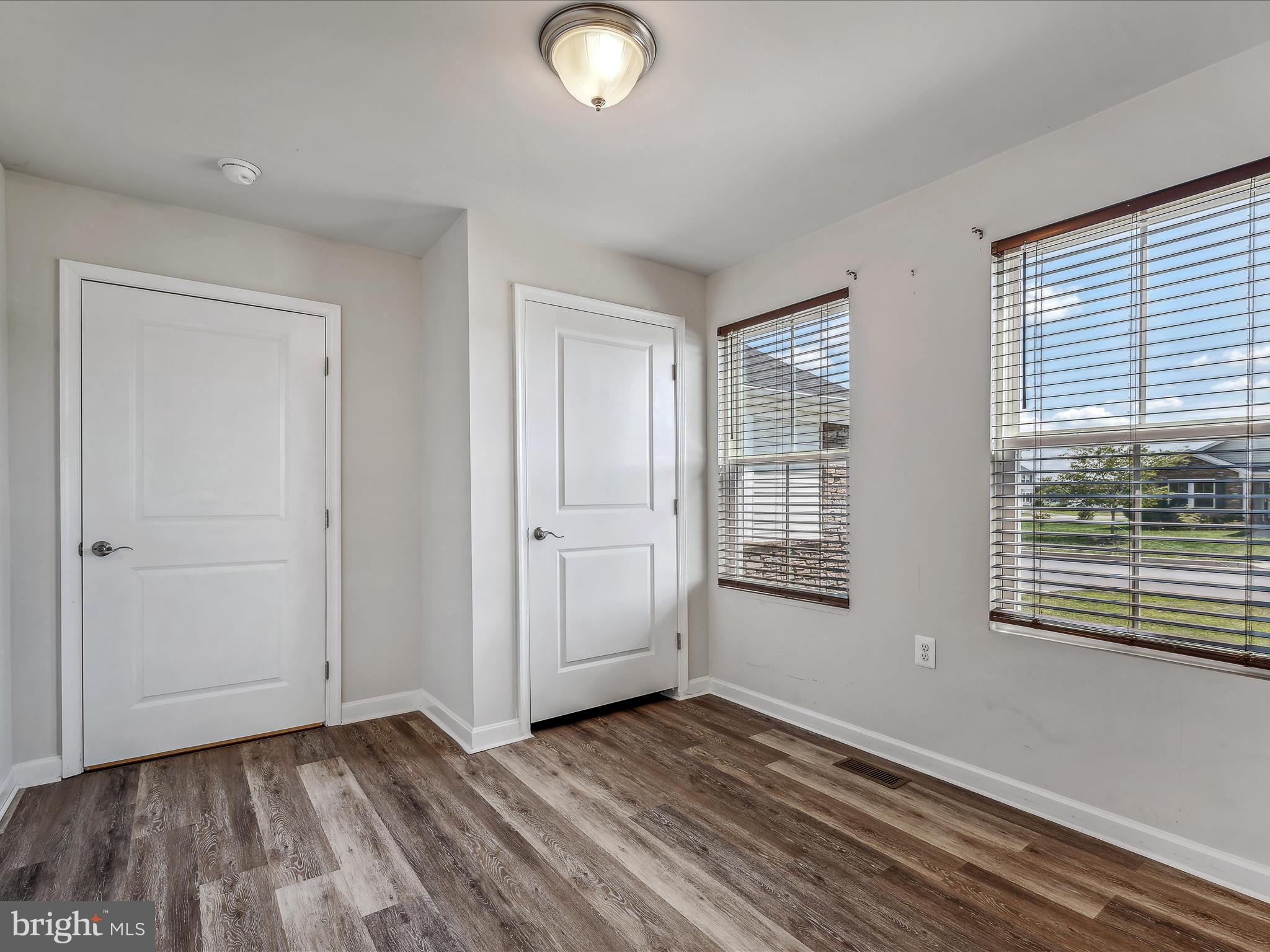 ARCADIA SPRINGS - Residential