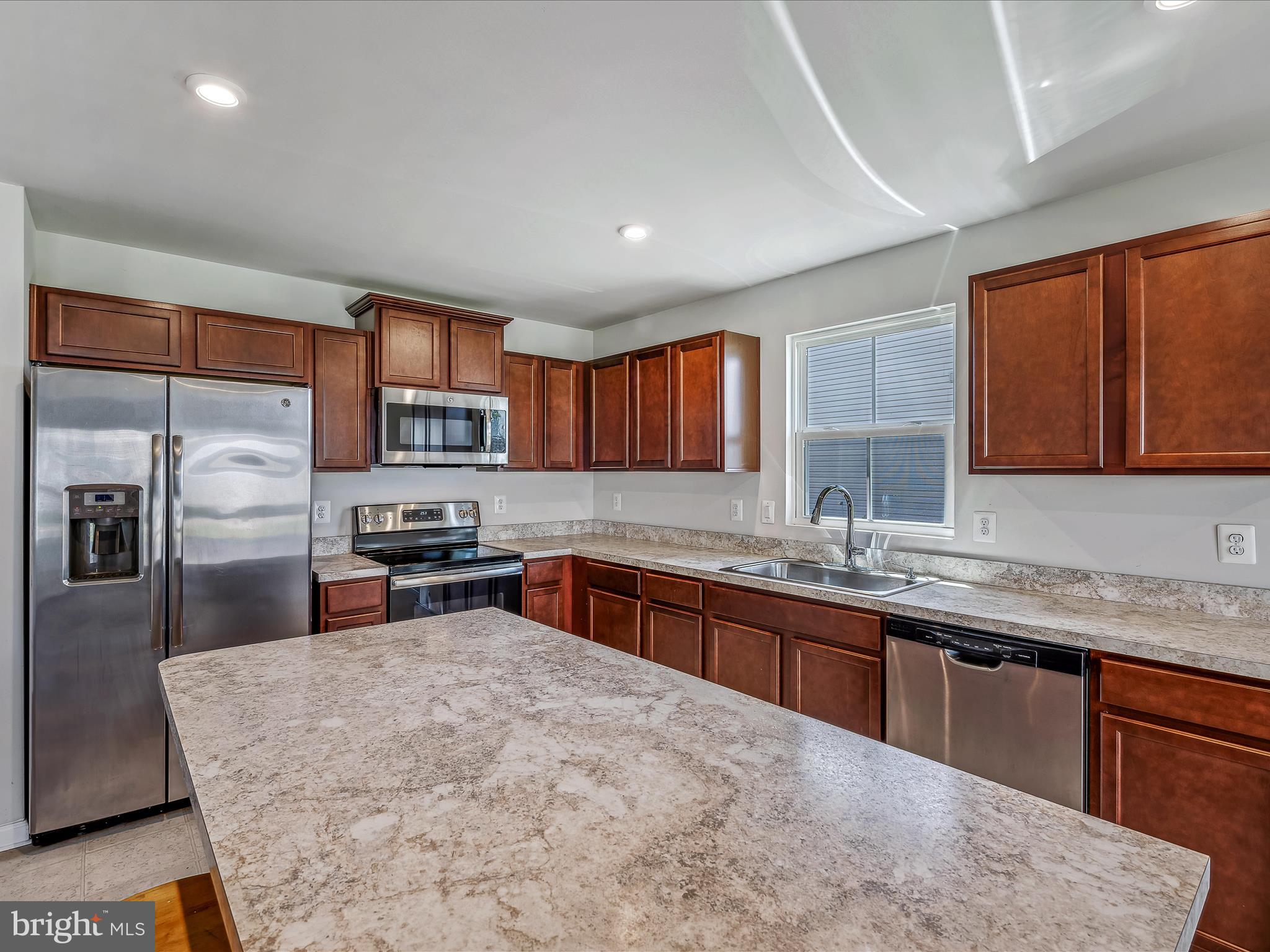 ARCADIA SPRINGS - Residential