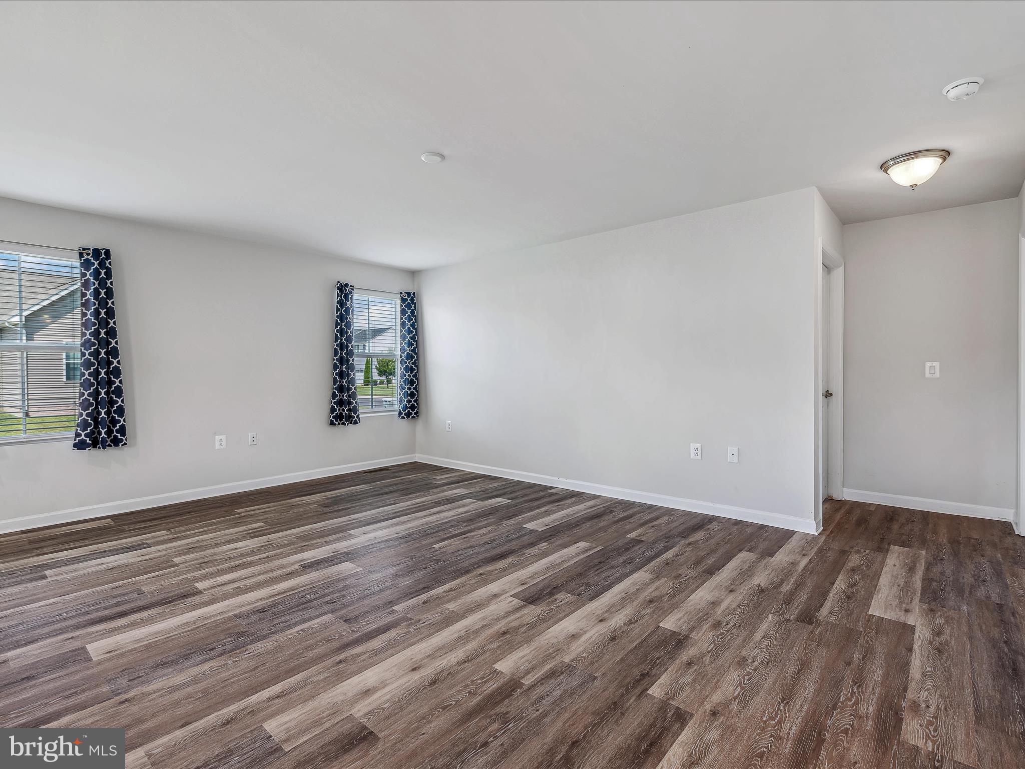 ARCADIA SPRINGS - Residential