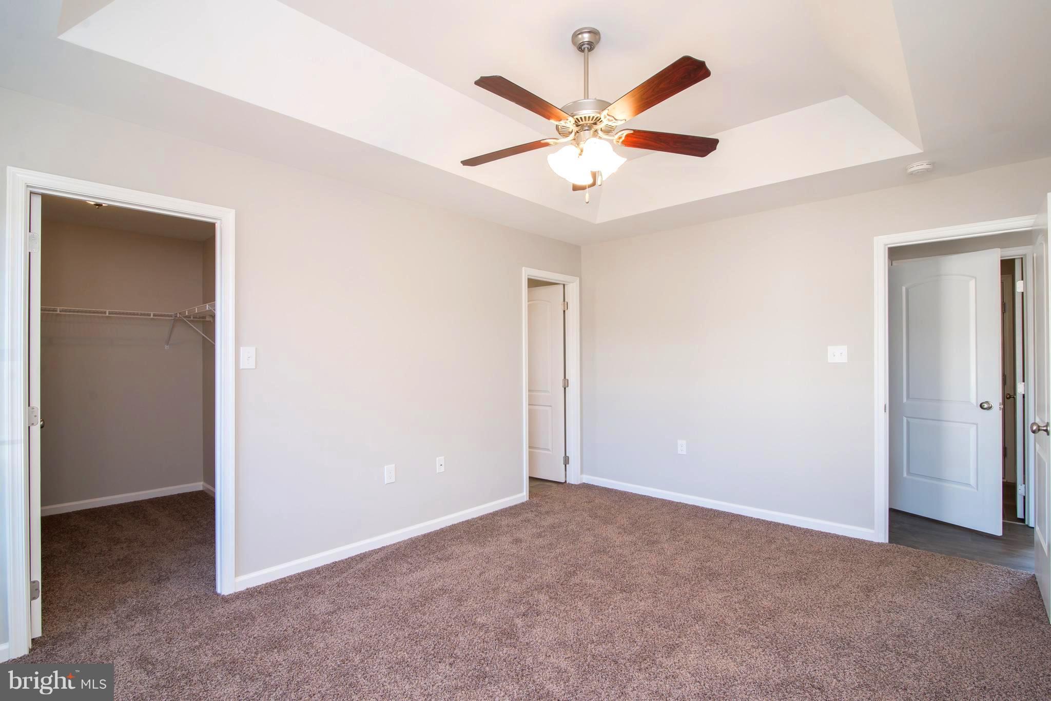 RED HILL - Residential