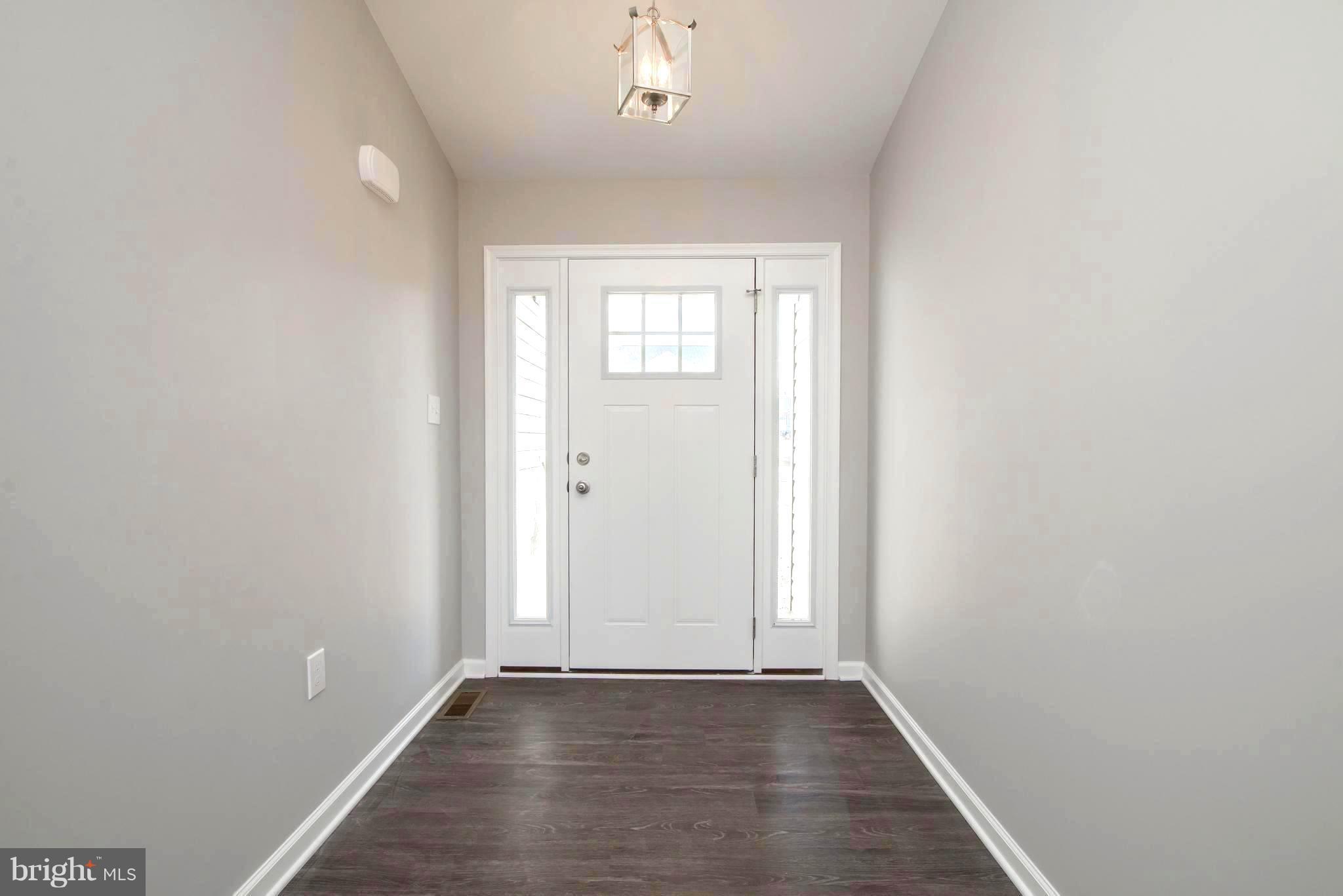 RED HILL - Residential