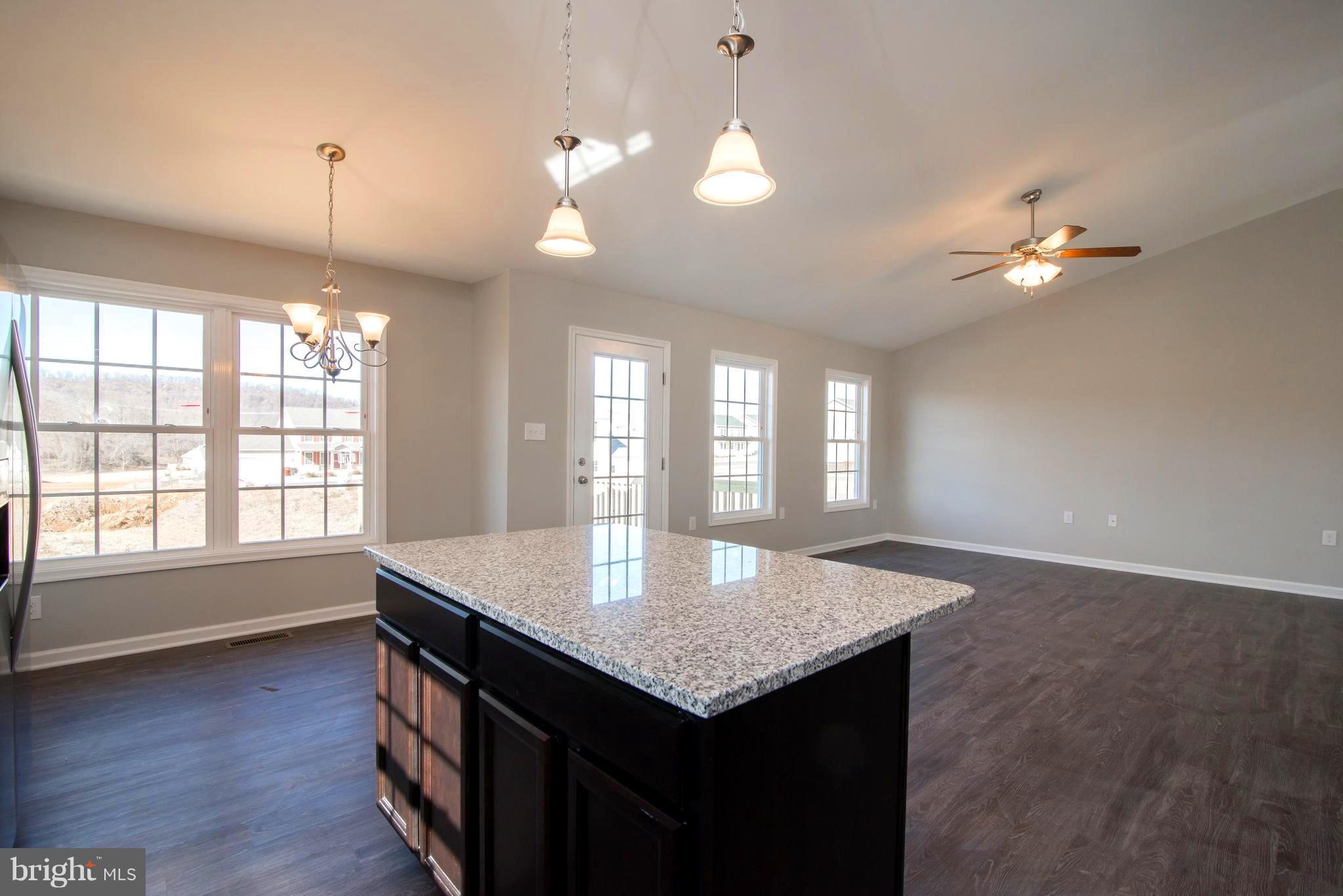 RED HILL - Residential