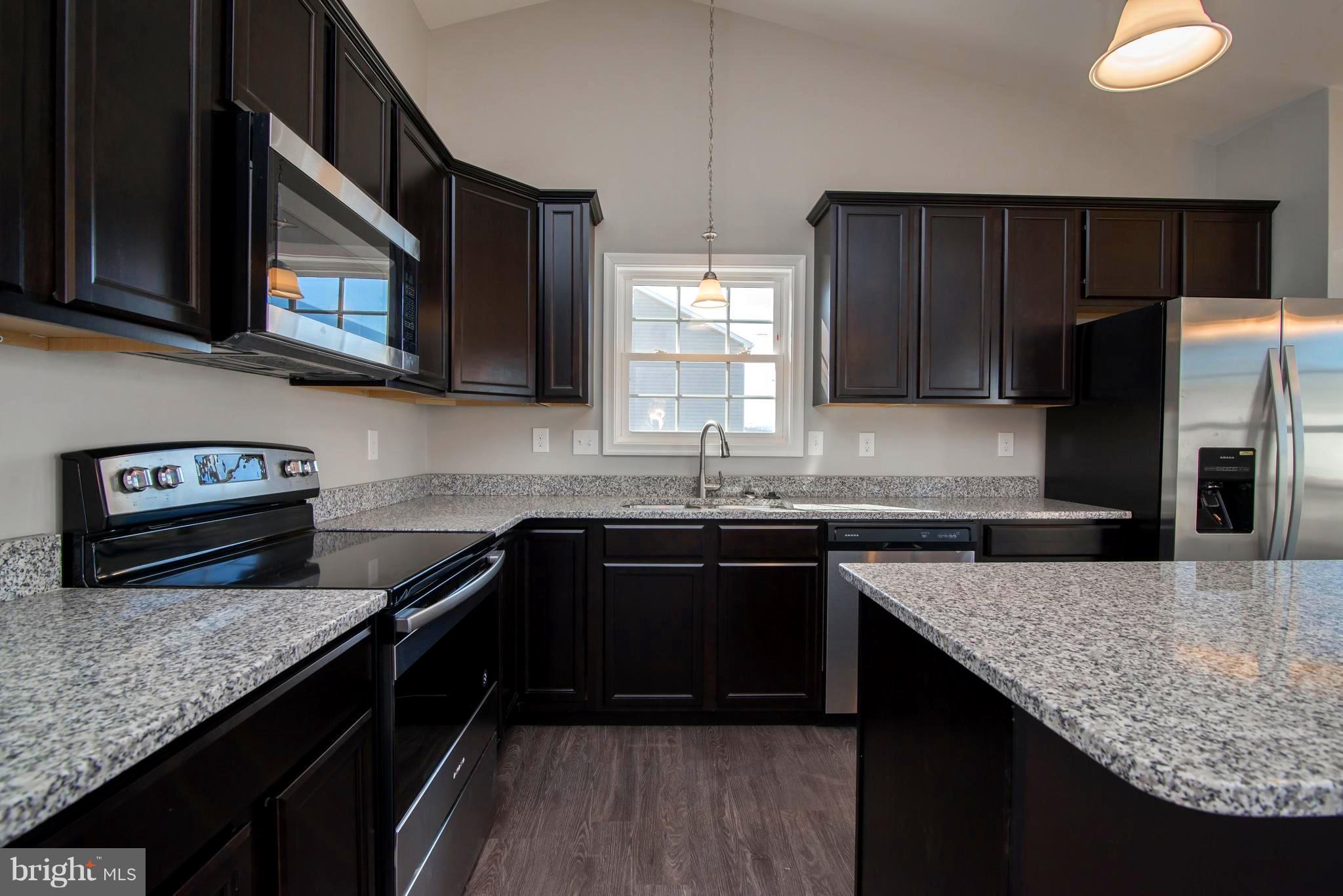 RED HILL - Residential