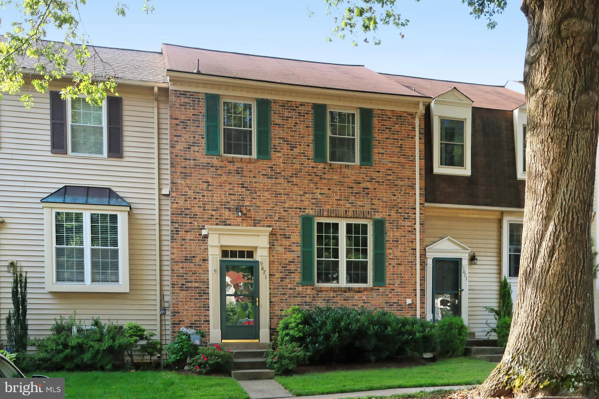 9871 Burke Pond Court, Burke, VA 22015