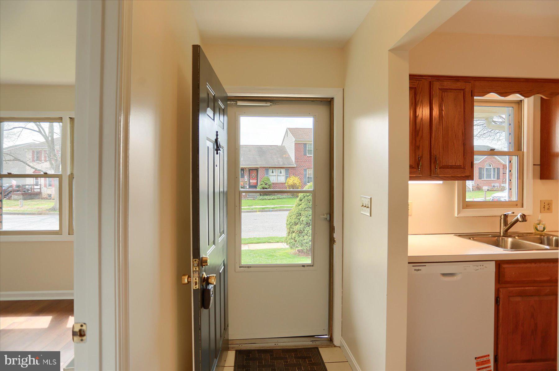 JONATHAN PARK - Residential