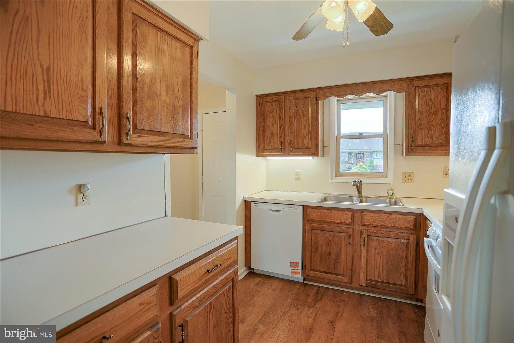 JONATHAN PARK - Residential