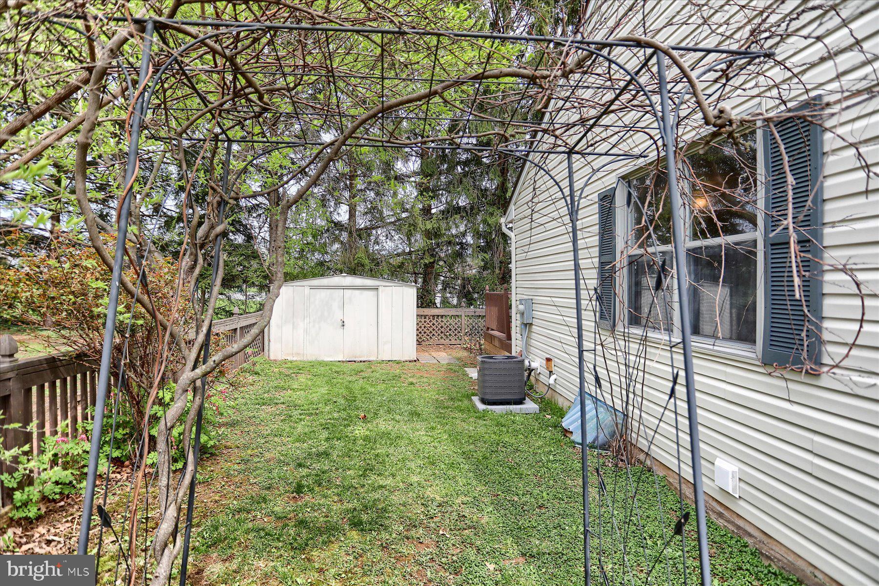 JONATHAN PARK - Residential