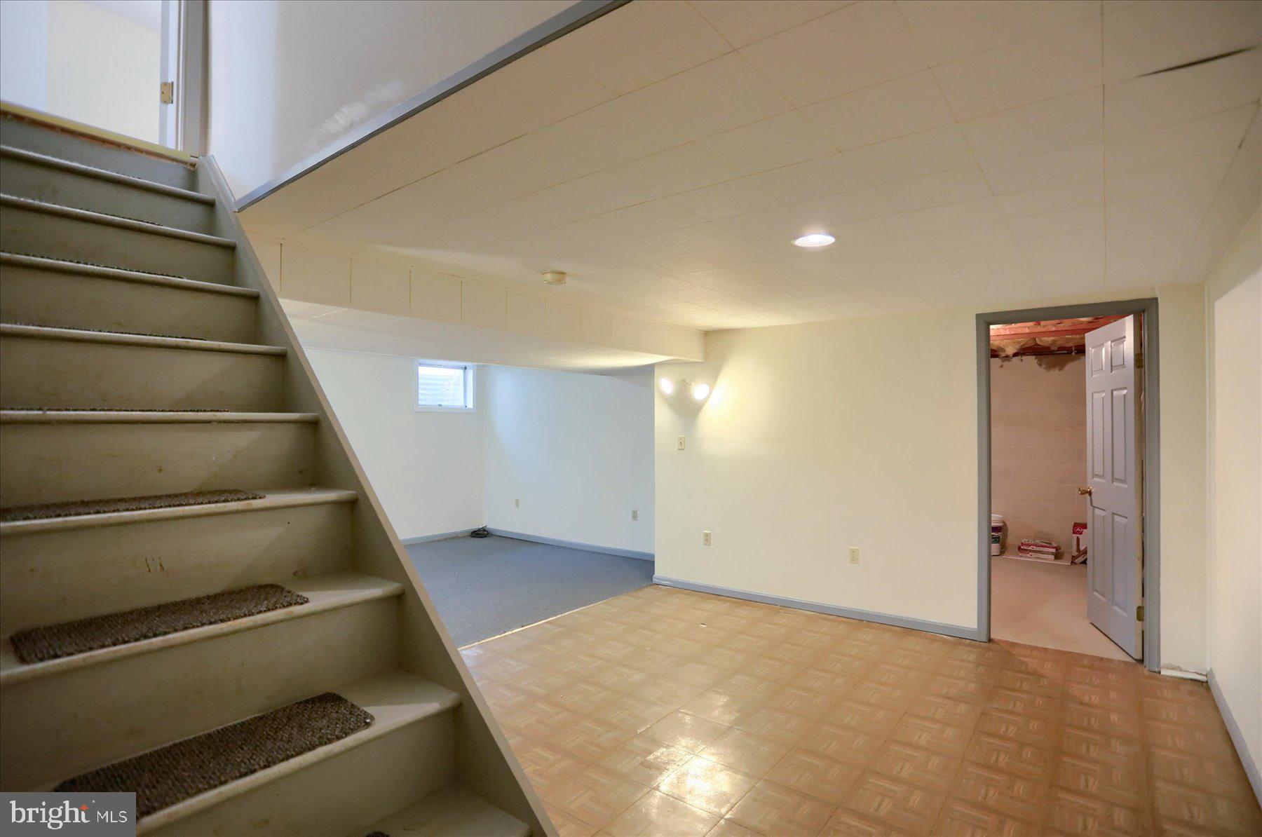 JONATHAN PARK - Residential