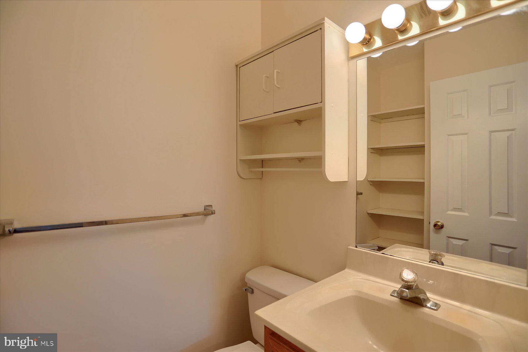 JONATHAN PARK - Residential