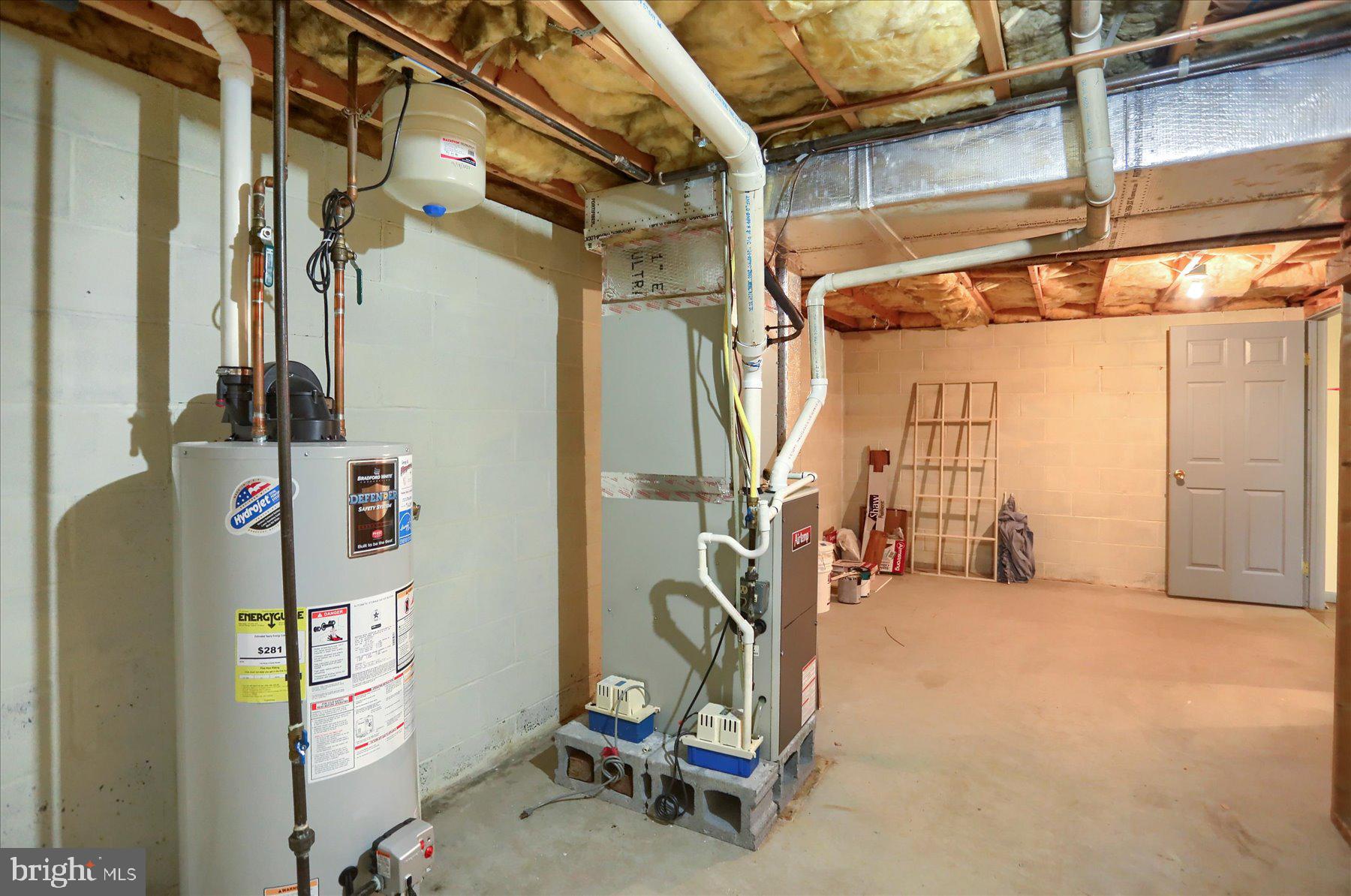 JONATHAN PARK - Residential