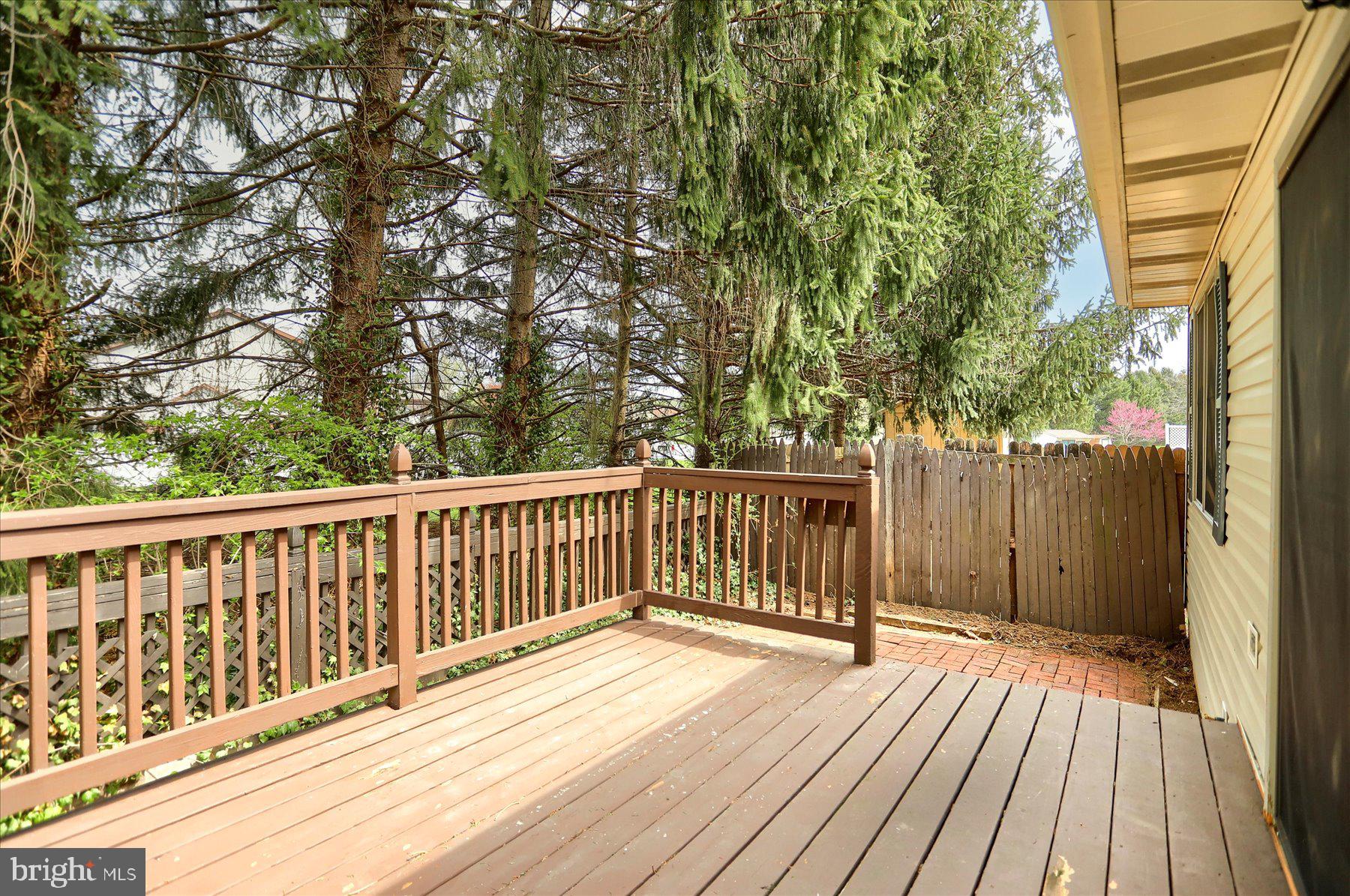 JONATHAN PARK - Residential