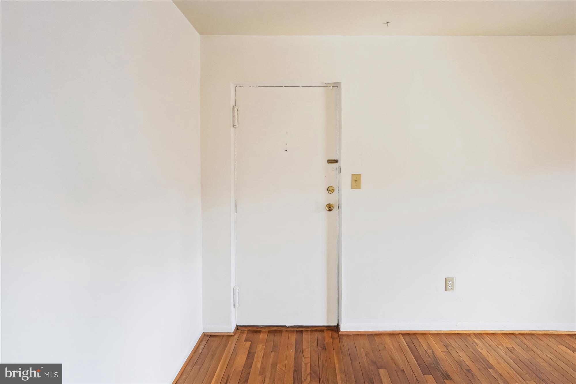 FRENCHMANS CREEK - Residential