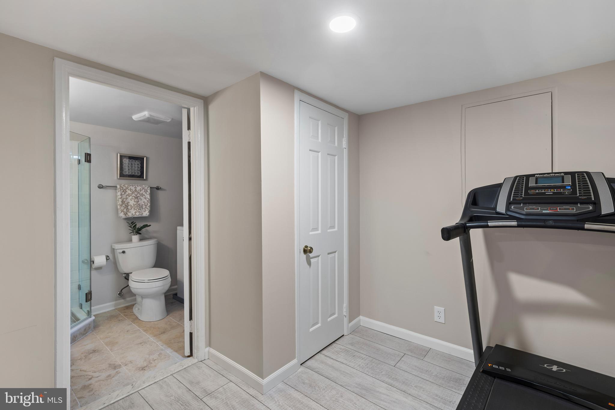 FAIRLINGTON VILLAGES - Residential