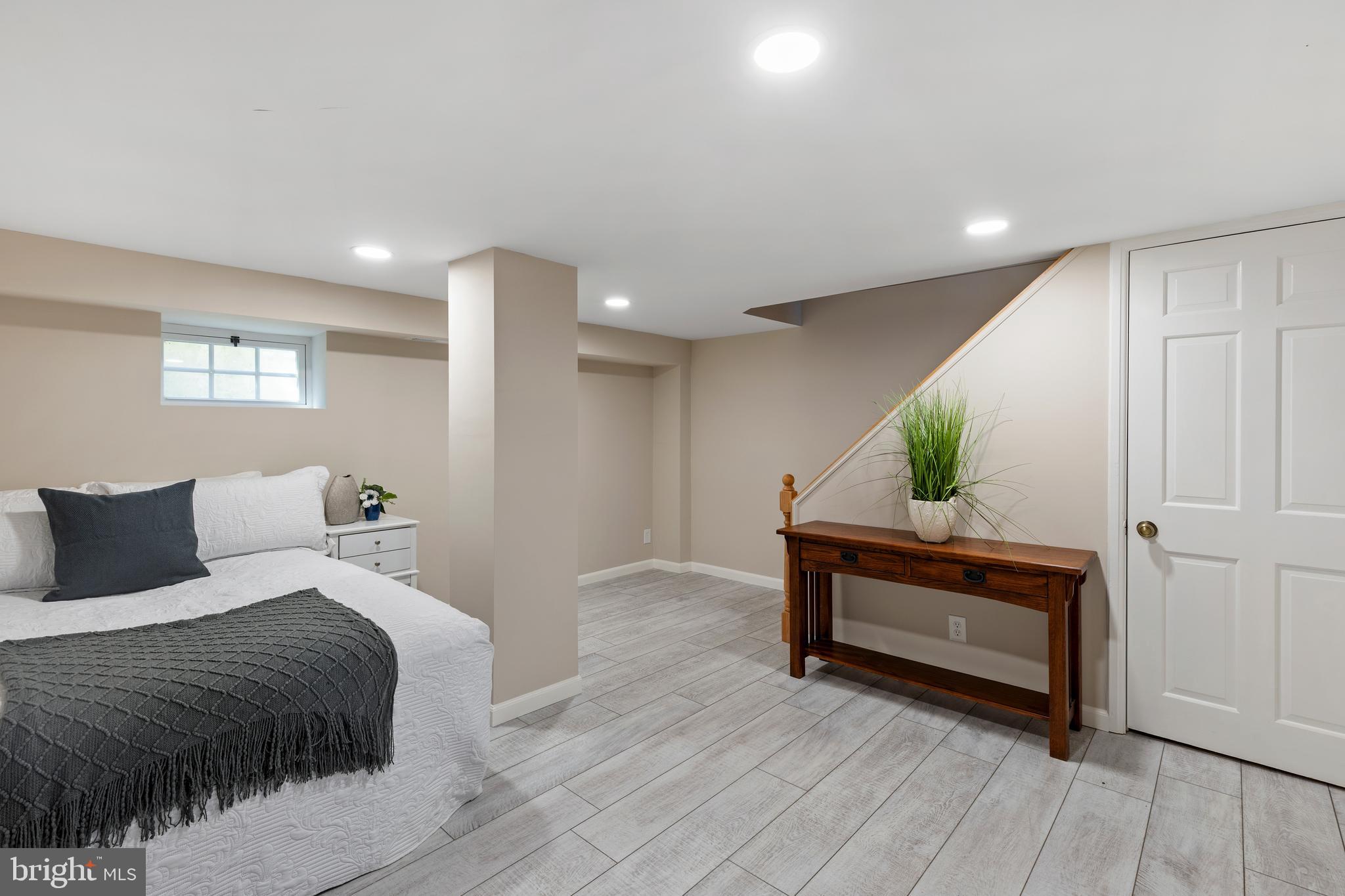 FAIRLINGTON VILLAGES - Residential