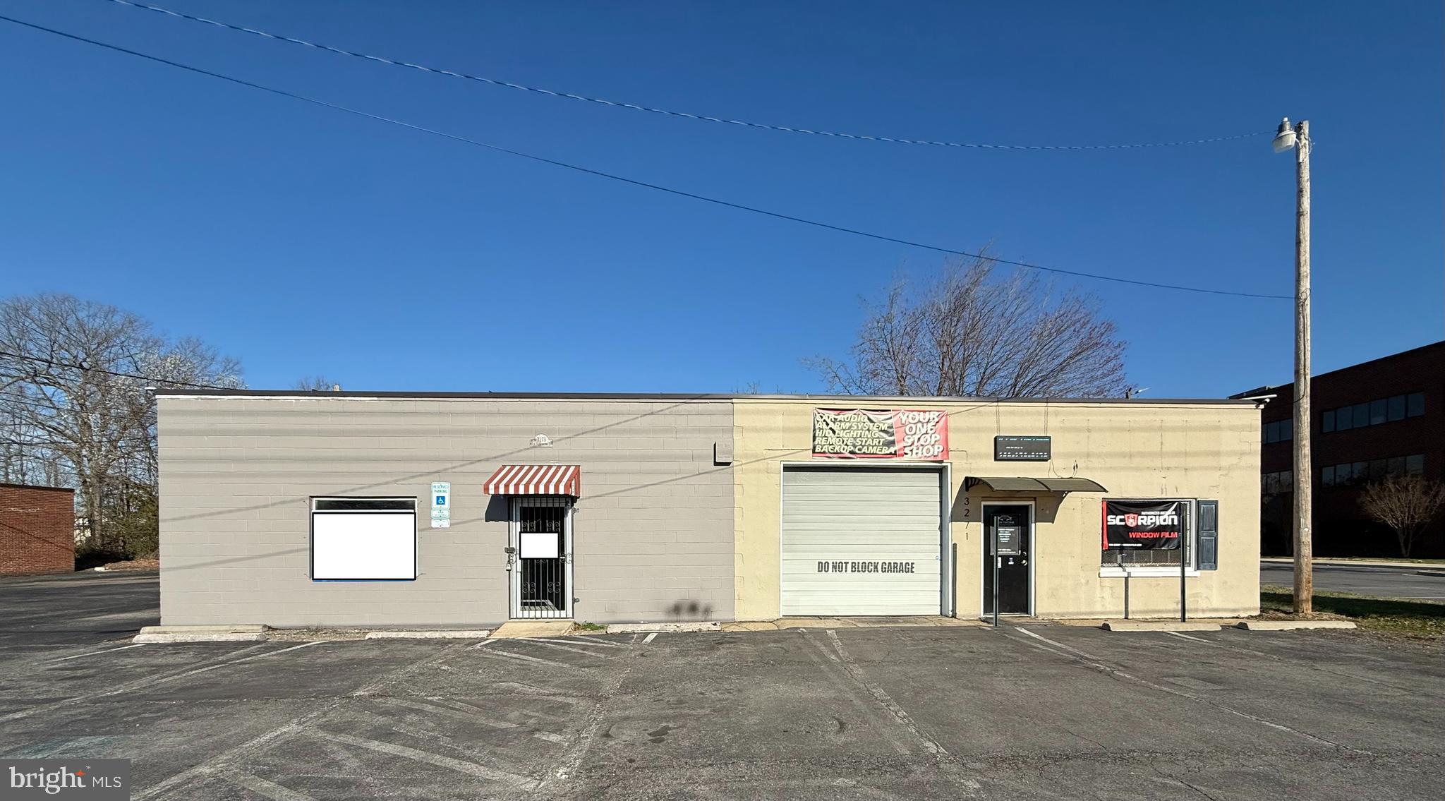 6,630 SF Flex Space w/ Storefront on Old Washington Road (MD Route 925). Floor Plan includes 1,500 SF+/-Open Floor Plan w/ In-Suite Bathroom, Mechanical Closet & Storage Plus 5, 130 SF +/- Warehouse w/ Two (2) Overheard Drive-In Doors. Signage On Building Available!
Landlord pays Real Estate Taxes, Real Estate Insurance, Water, Sewer and Electricity. Tenant pays Cable, Internet, Phone, Trash and Oil (if applicable). NO AUTOMOTIVE!