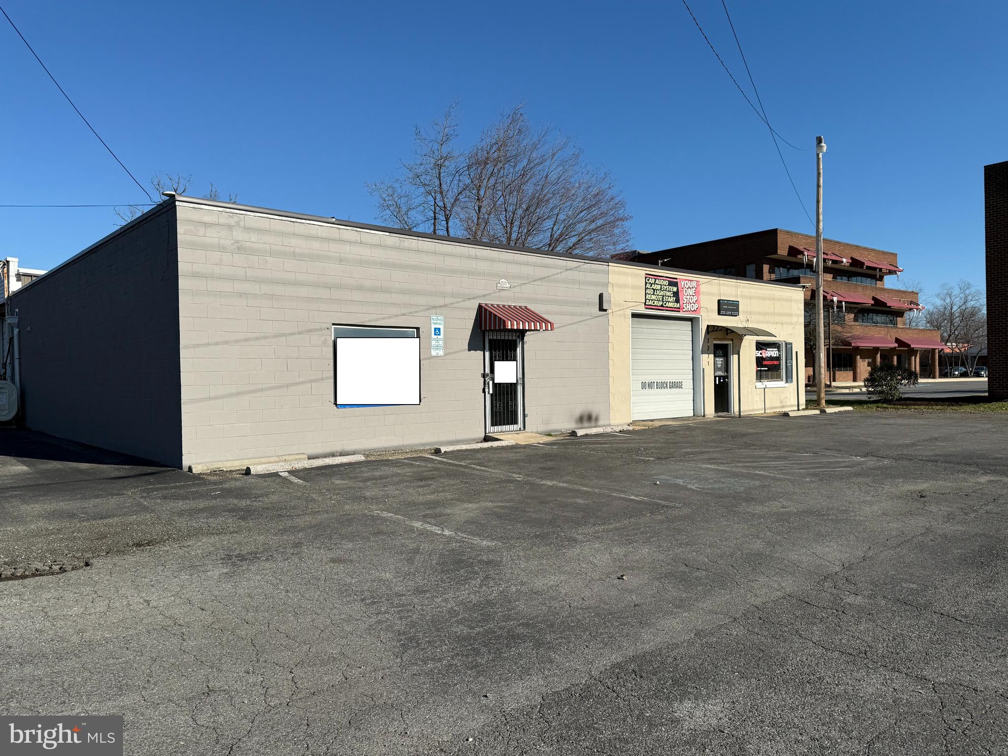 3273 OLD WASHINGTON ROAD A&B