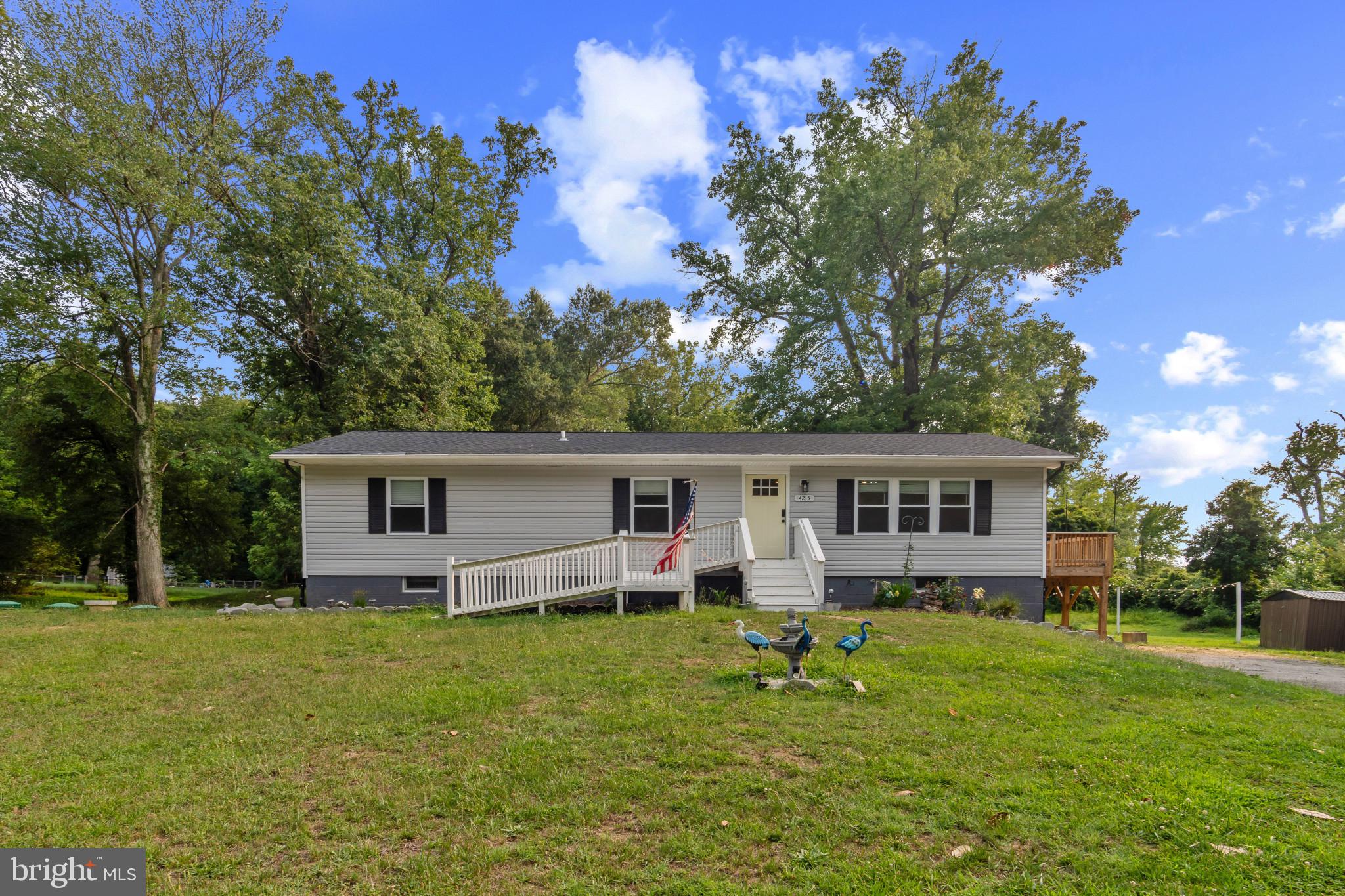 4215 PIPER LANE
