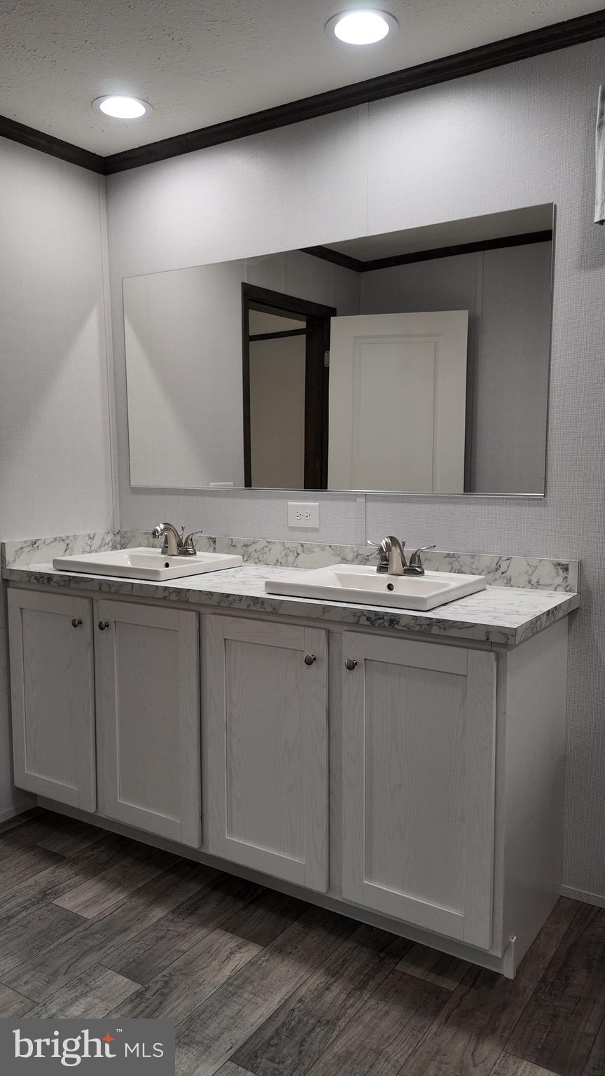 SHADOWSTONE VILLAGE - Residential