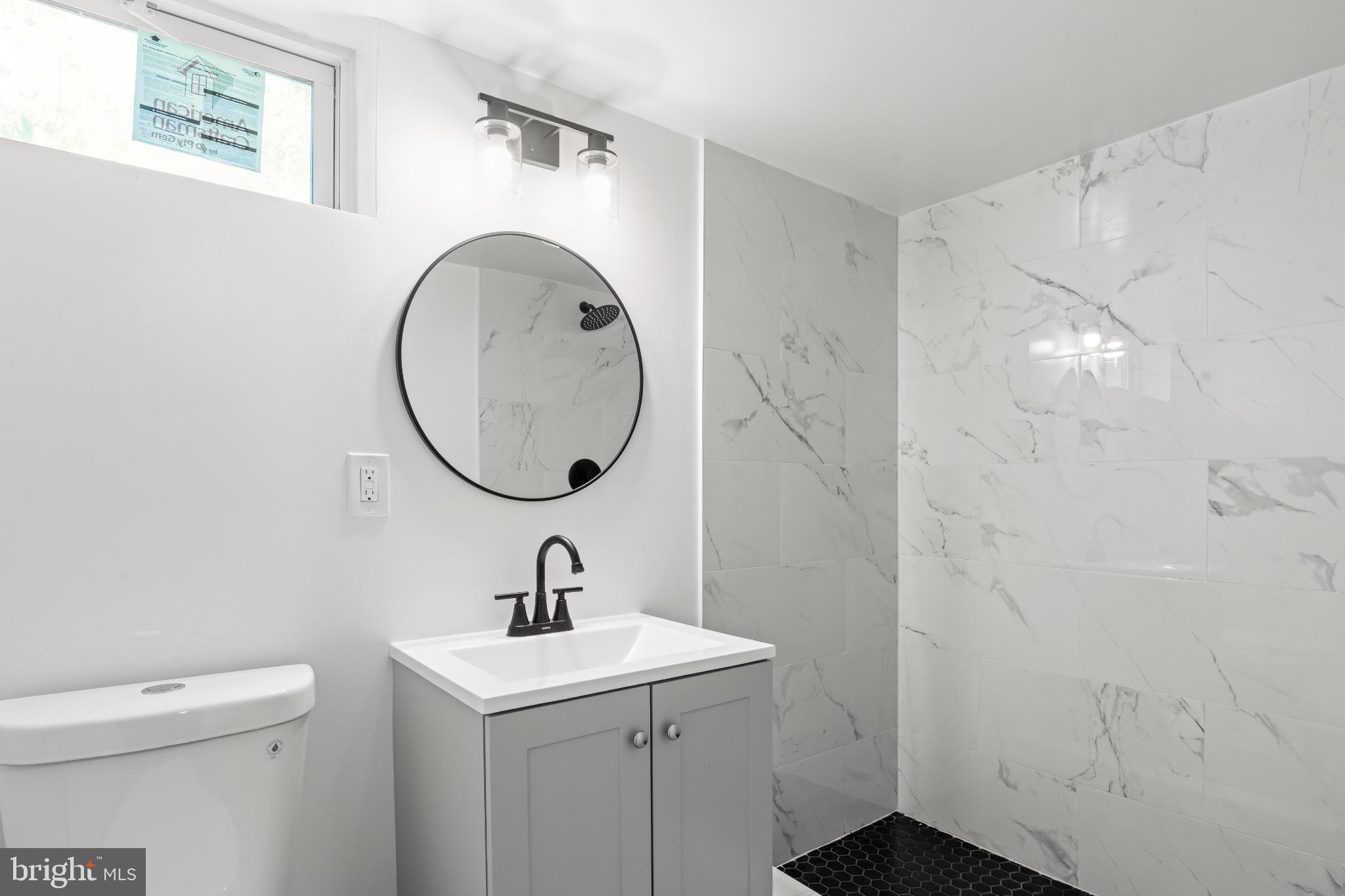 BARNABY MANOR OAKS - Residential