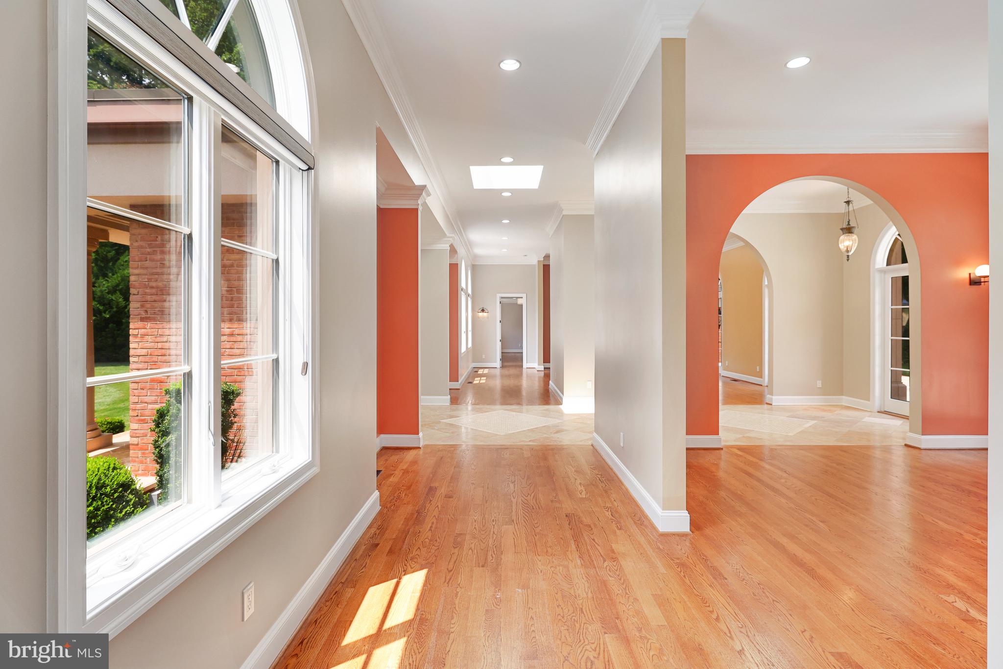 VALLEY STREAM - Residential