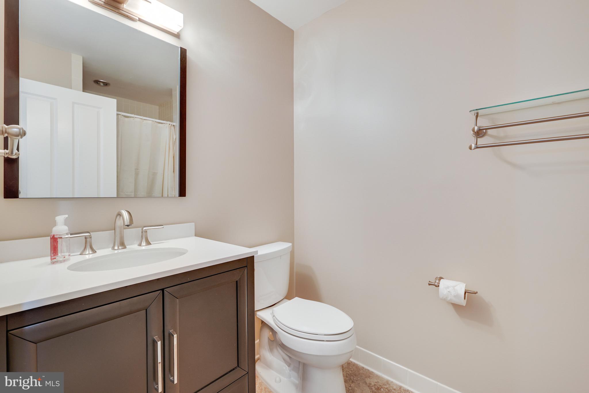 VALLEY STREAM - Residential