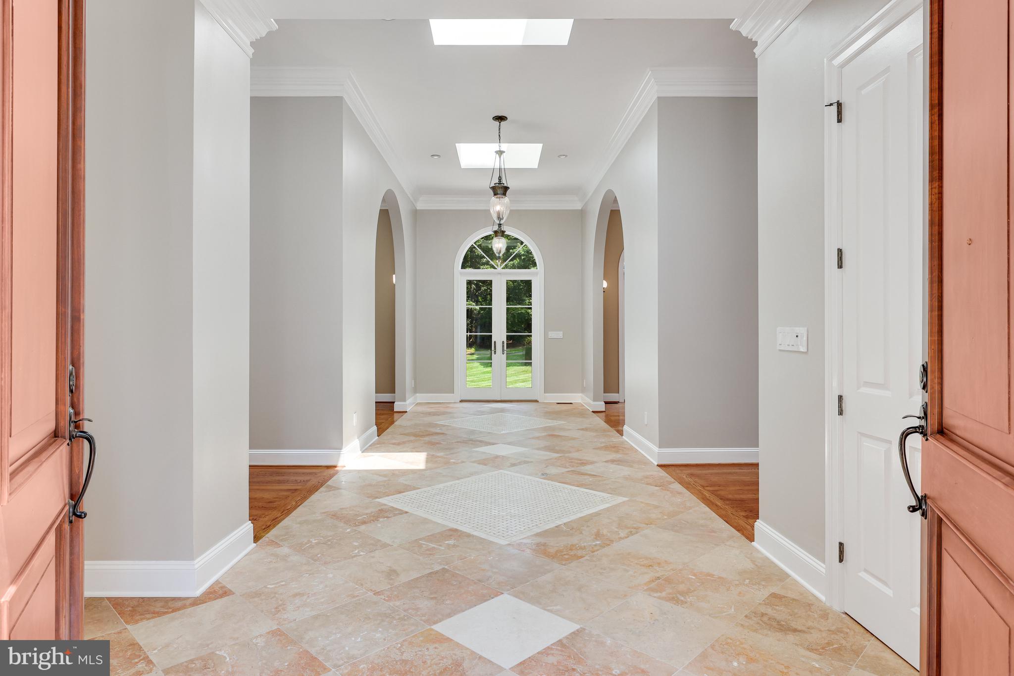 VALLEY STREAM - Residential