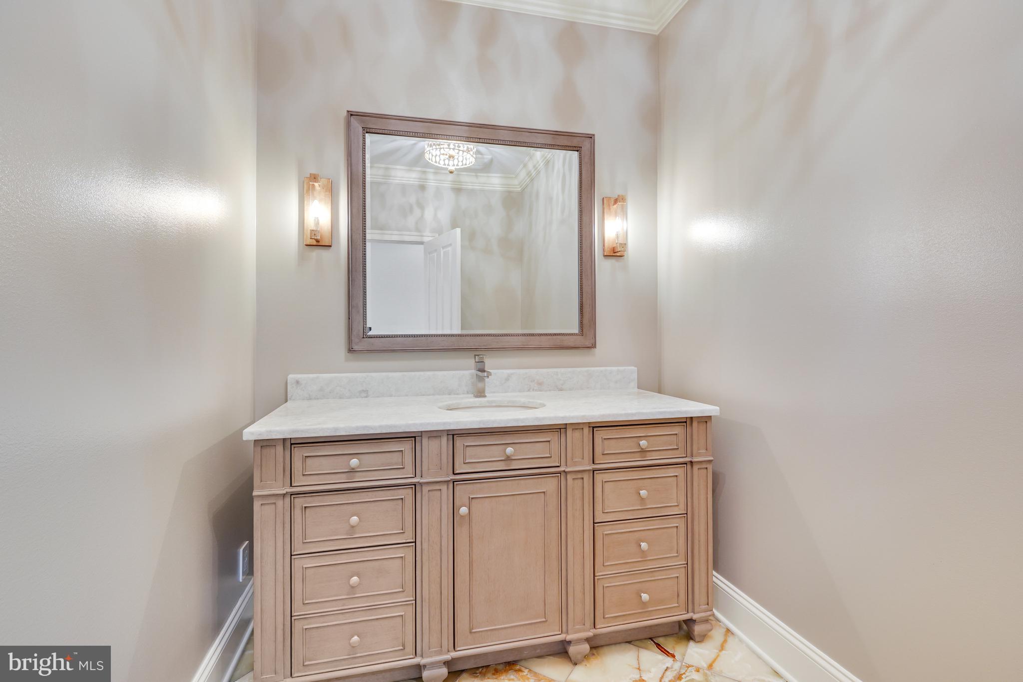 VALLEY STREAM - Residential