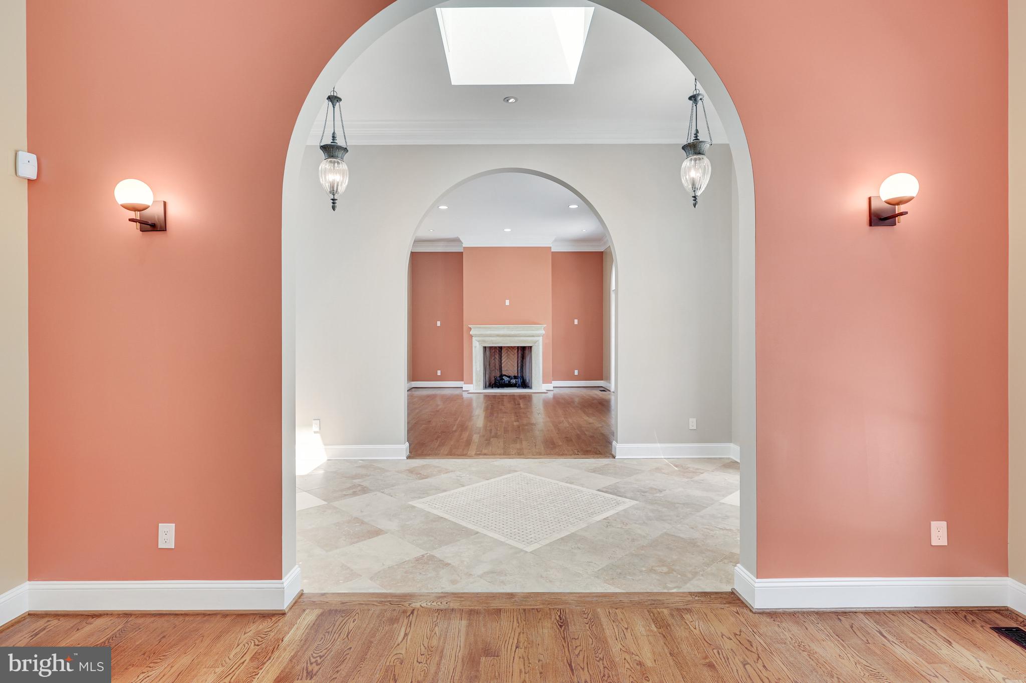 VALLEY STREAM - Residential