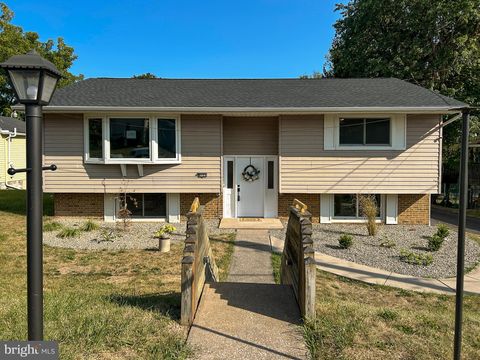 6128 BLUE BIRD AVENUE HARRISBURG PA 17112