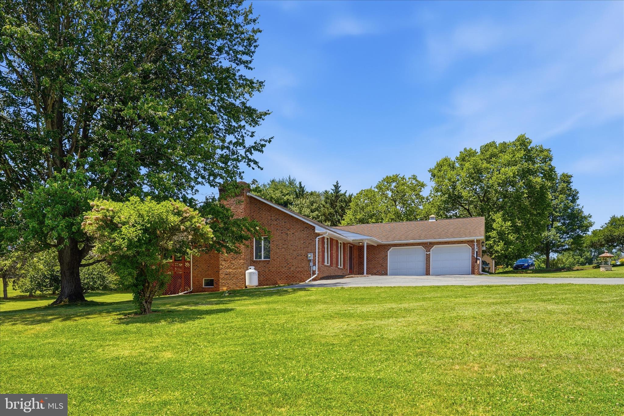 10208 MAR ROCK DRIVE