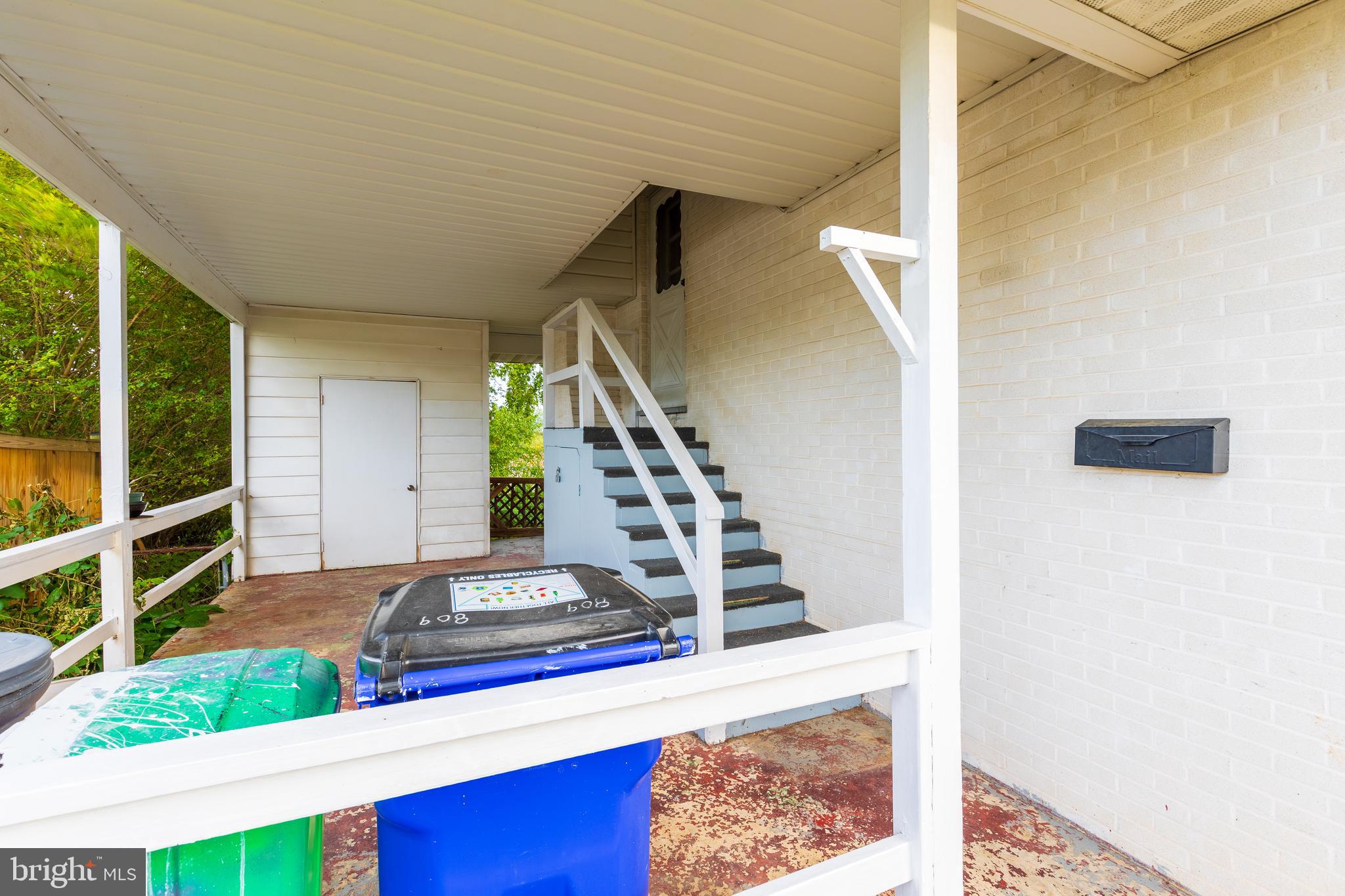 HAGERSTOWN - Residential