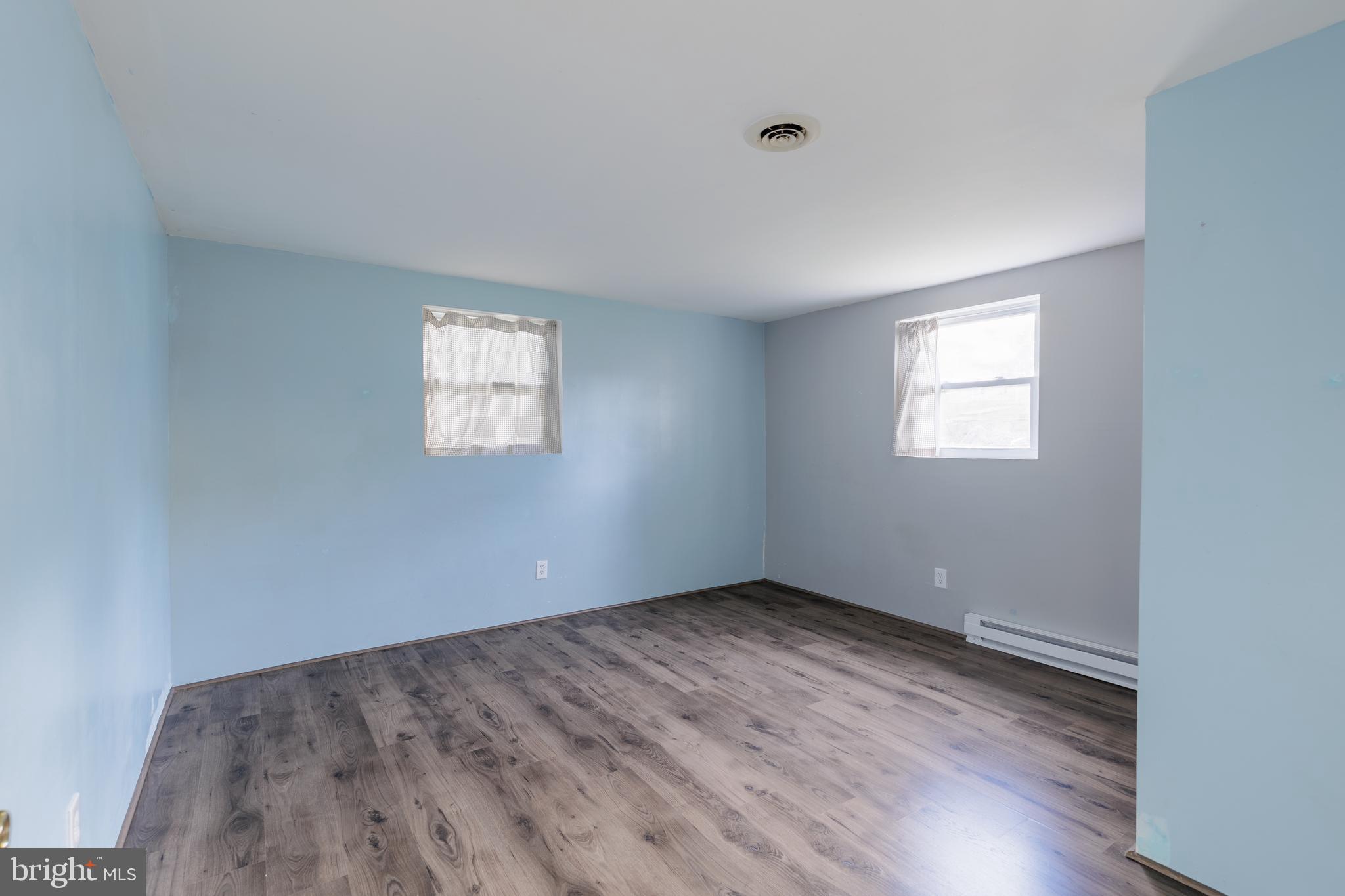 HAGERSTOWN - Residential