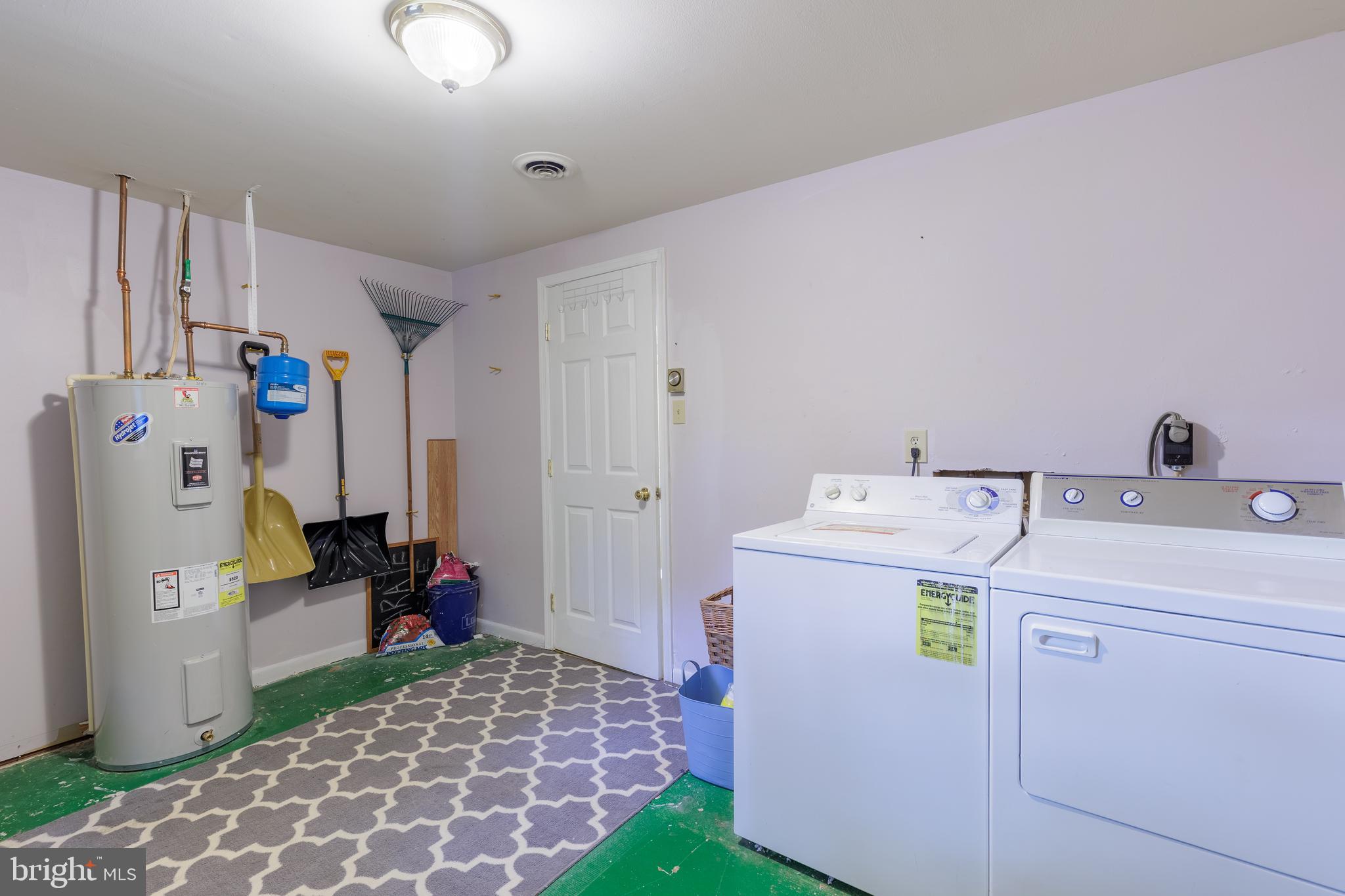 HAGERSTOWN - Residential