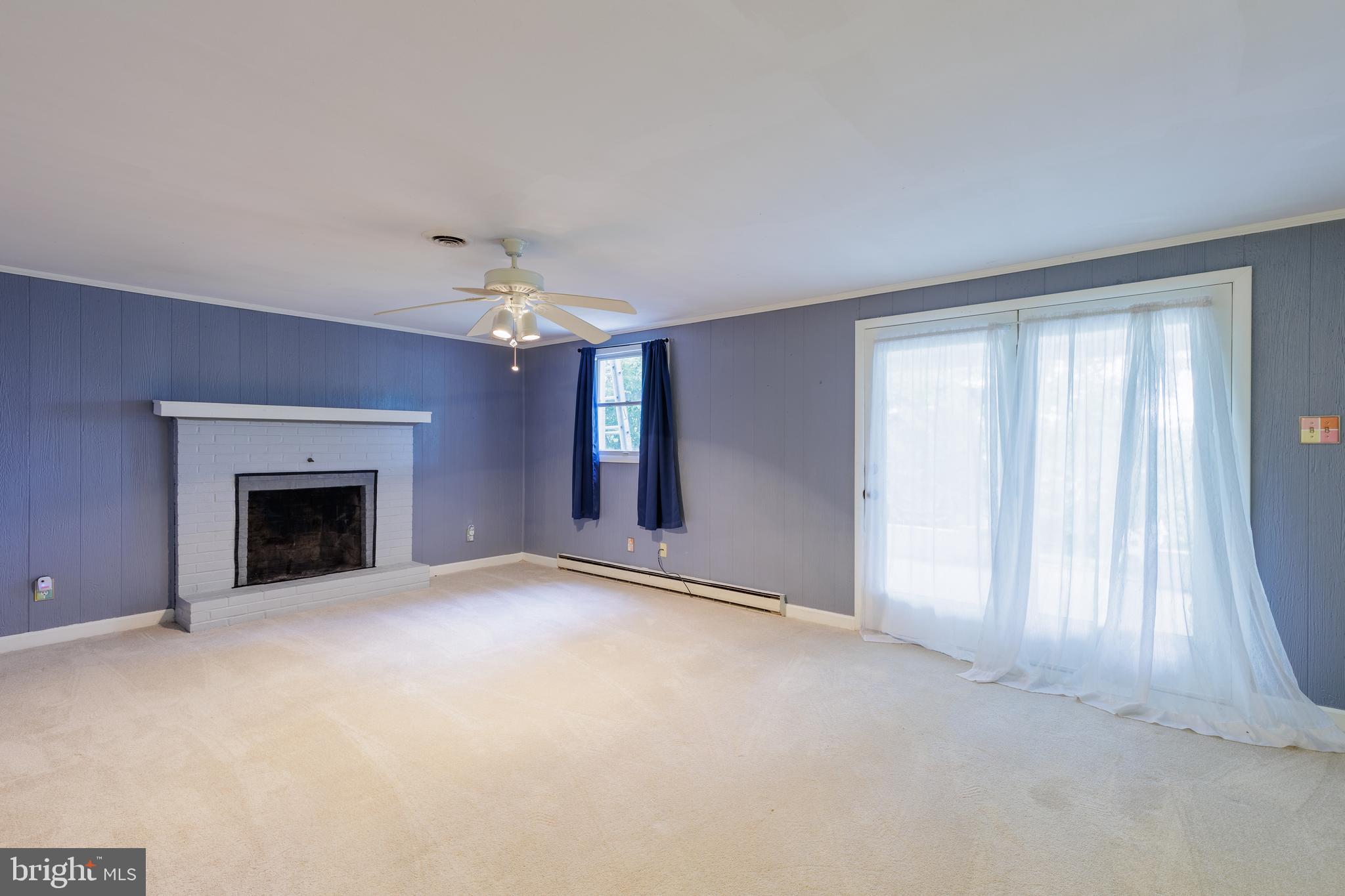 HAGERSTOWN - Residential