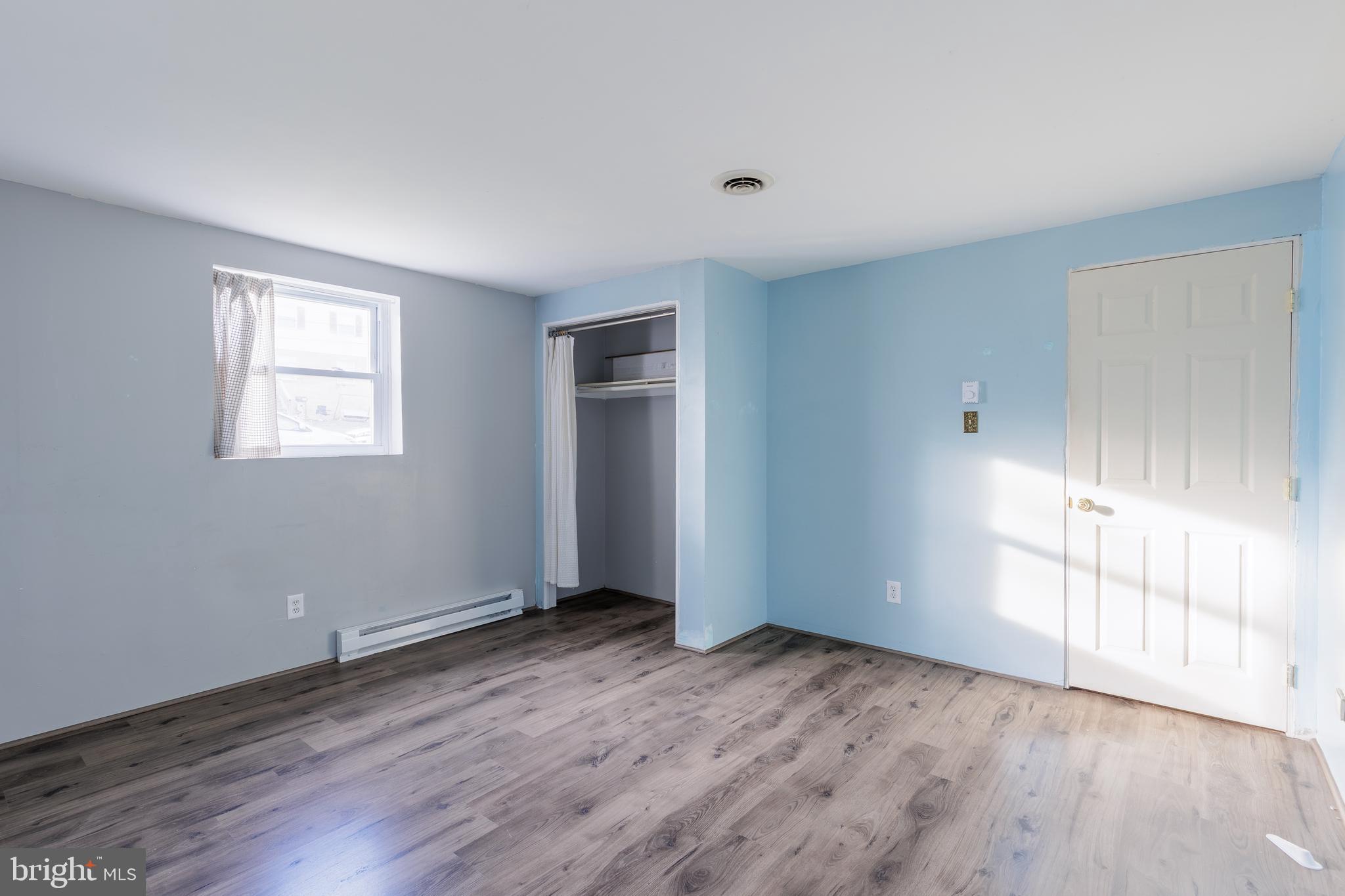 HAGERSTOWN - Residential