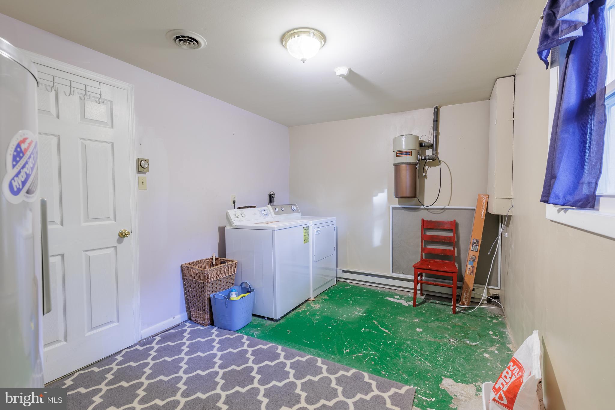 HAGERSTOWN - Residential